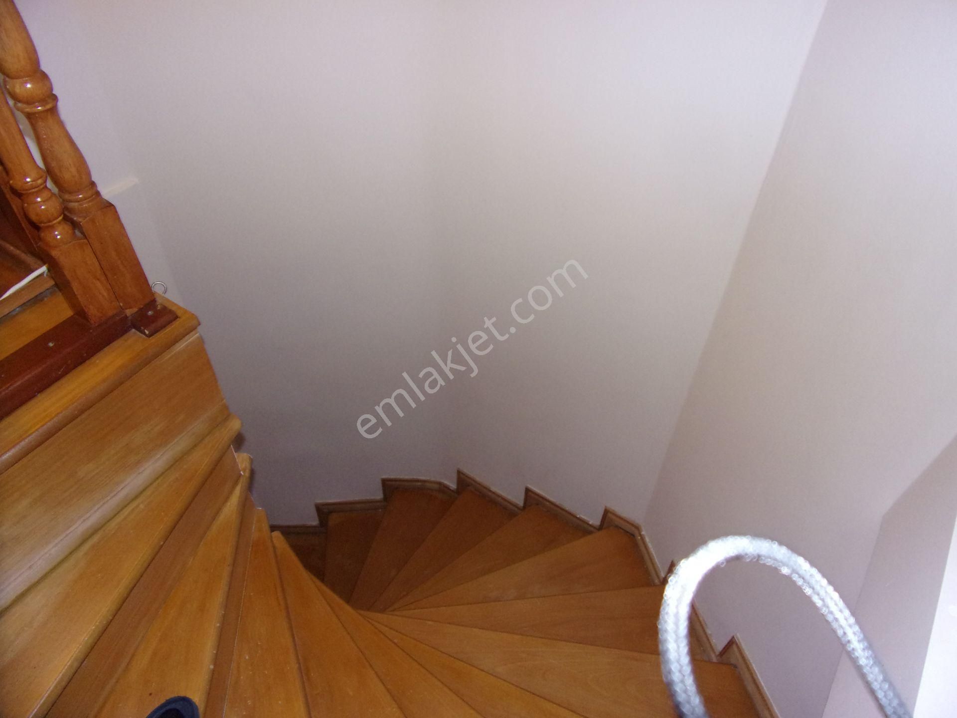 Tarabya Sitede 3+1 110 Metrekare Kiralık Ters Dublex - Görsel 9