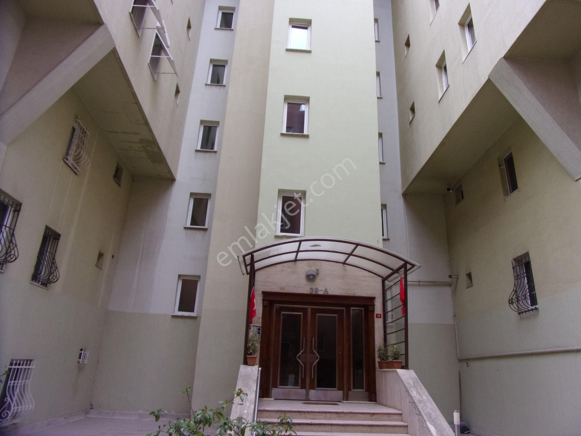 Tarabya Sitede 3+1 110 Metrekare Kiralık Ters Dublex - Görsel 22