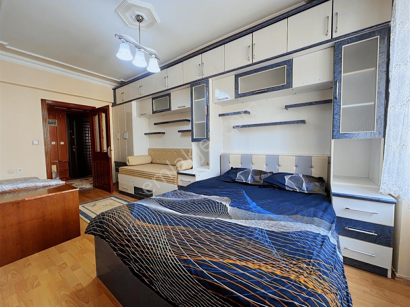 Alperen Gayrımenkul'den Merkezde 3+1 Eşyalı Kiralık Daire - Görsel 13