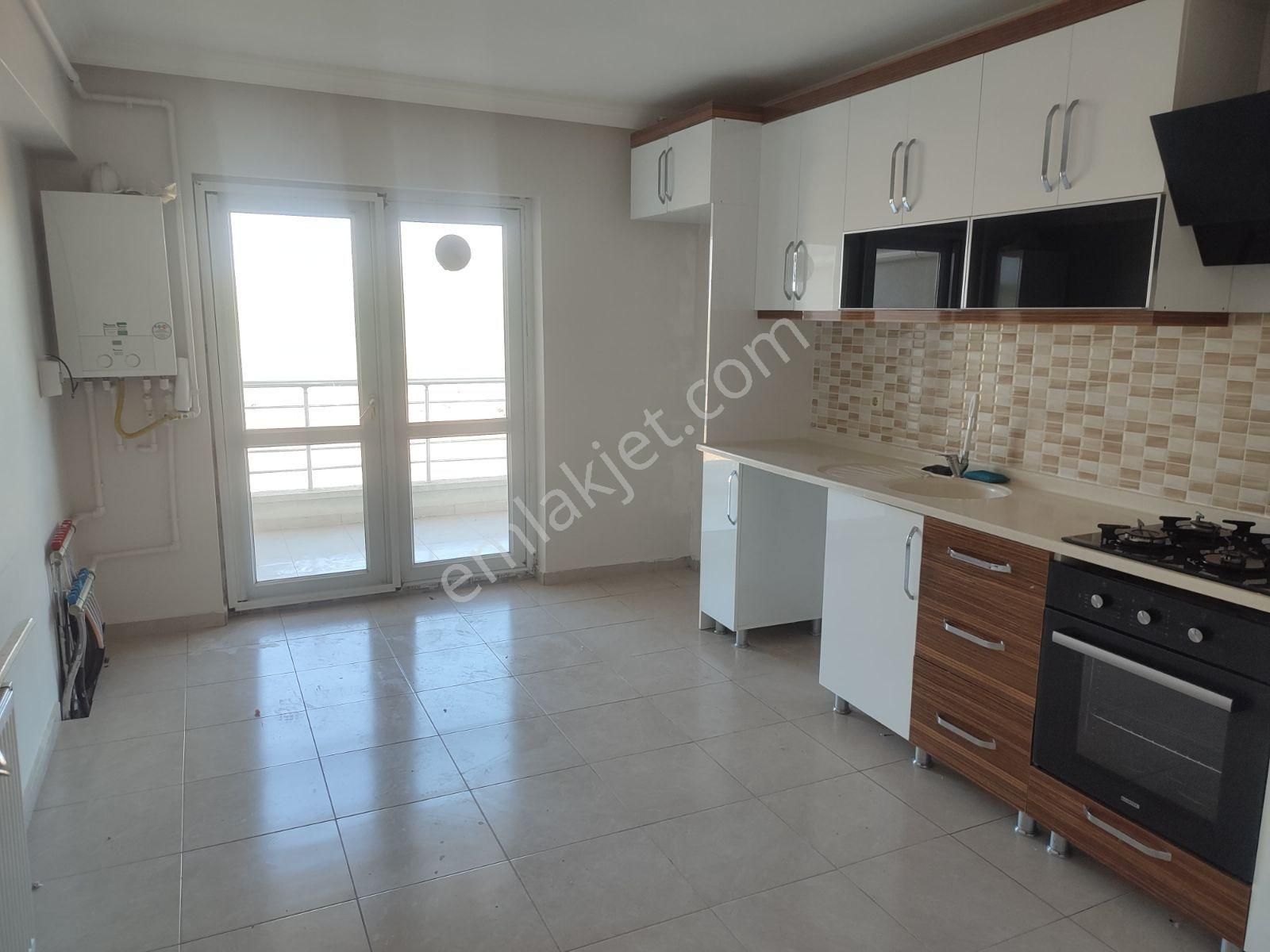 111'den Sitesi Güzel Kullanışlı 3+1 Kiralık Daire - Görsel 15