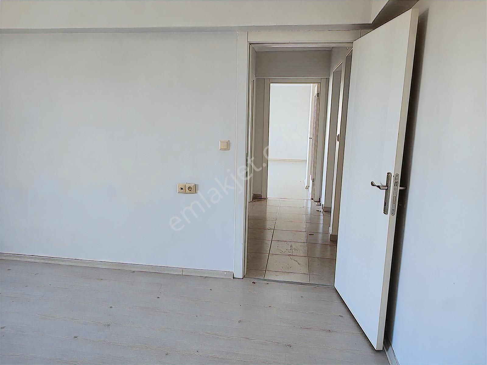 111'den Sitesi Güzel Kullanışlı 3+1 Kiralık Daire - Görsel 22