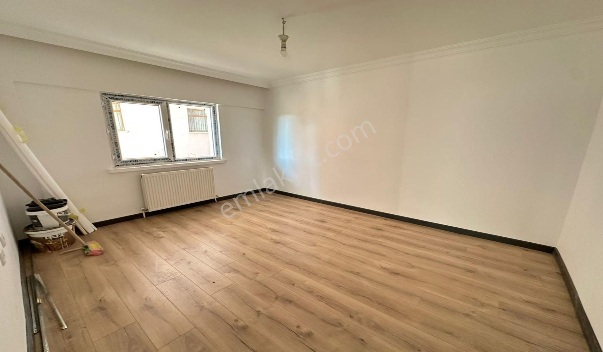 Bademlikde 3+1 Kat Konumunda Full Yapılı Park Manzarlı Masrafsız - Görsel 14