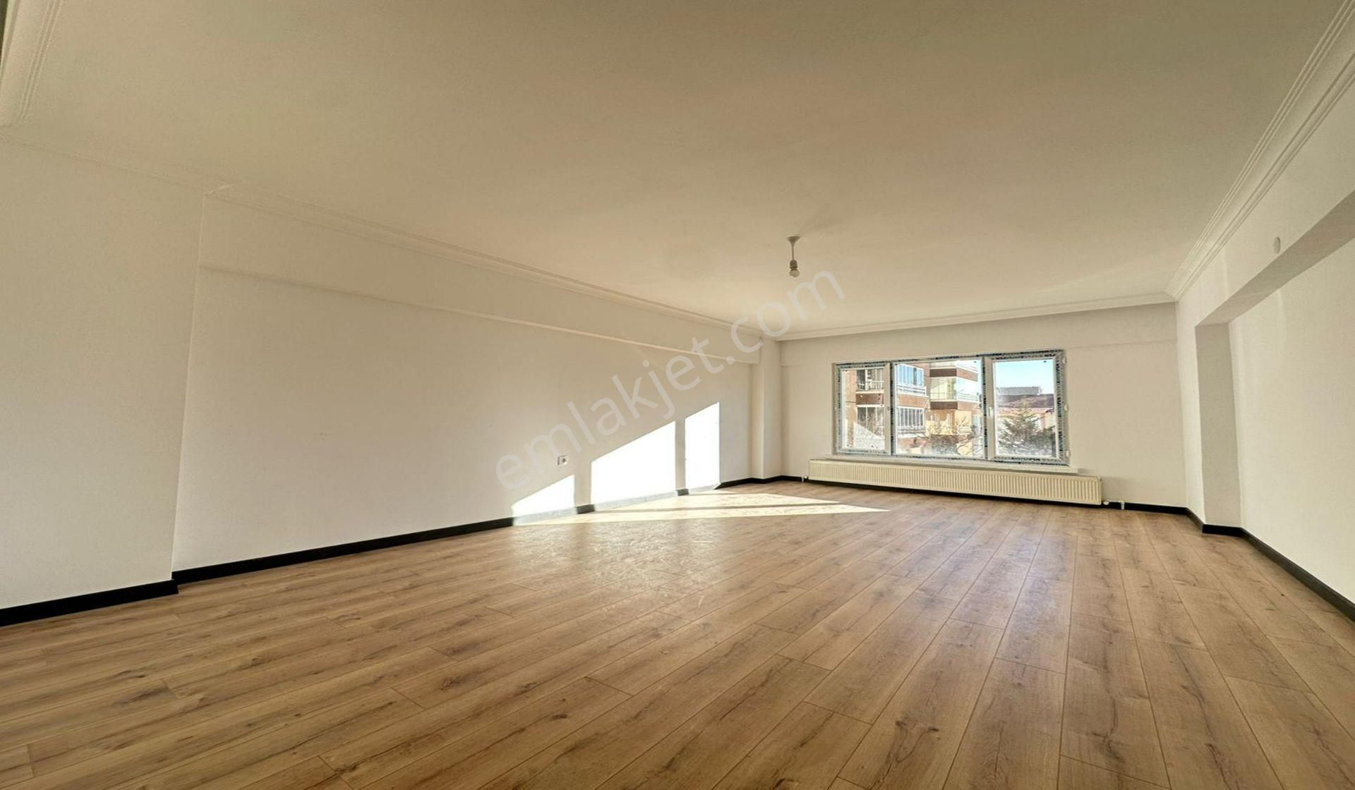 Bademlikde 3+1 Kat Konumunda Full Yapılı Park Manzarlı Masrafsız - Görsel 6