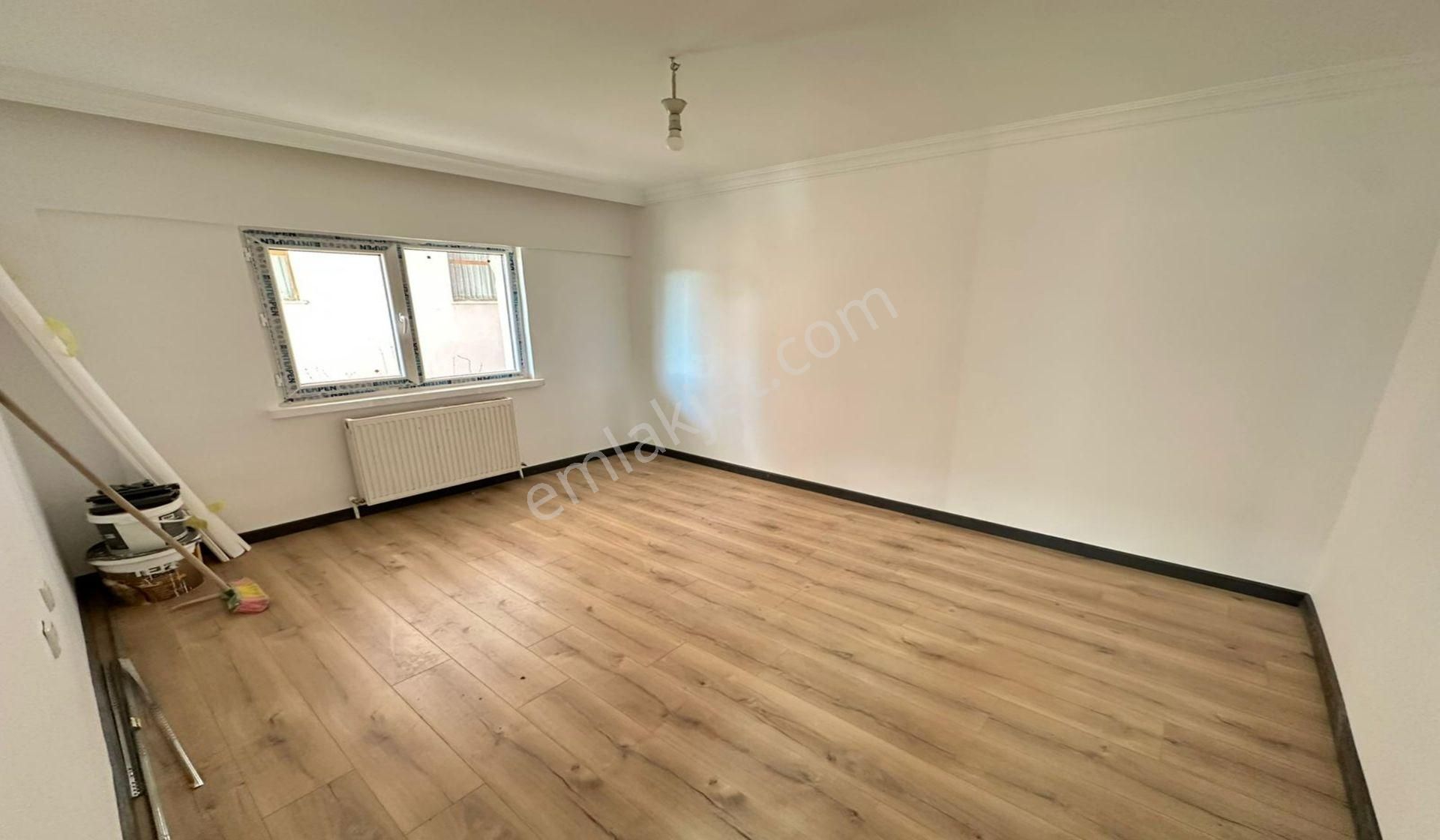 Bademlikde 3+1 Kat Konumunda Full Yapılı Park Manzarlı Masrafsız - Görsel 9