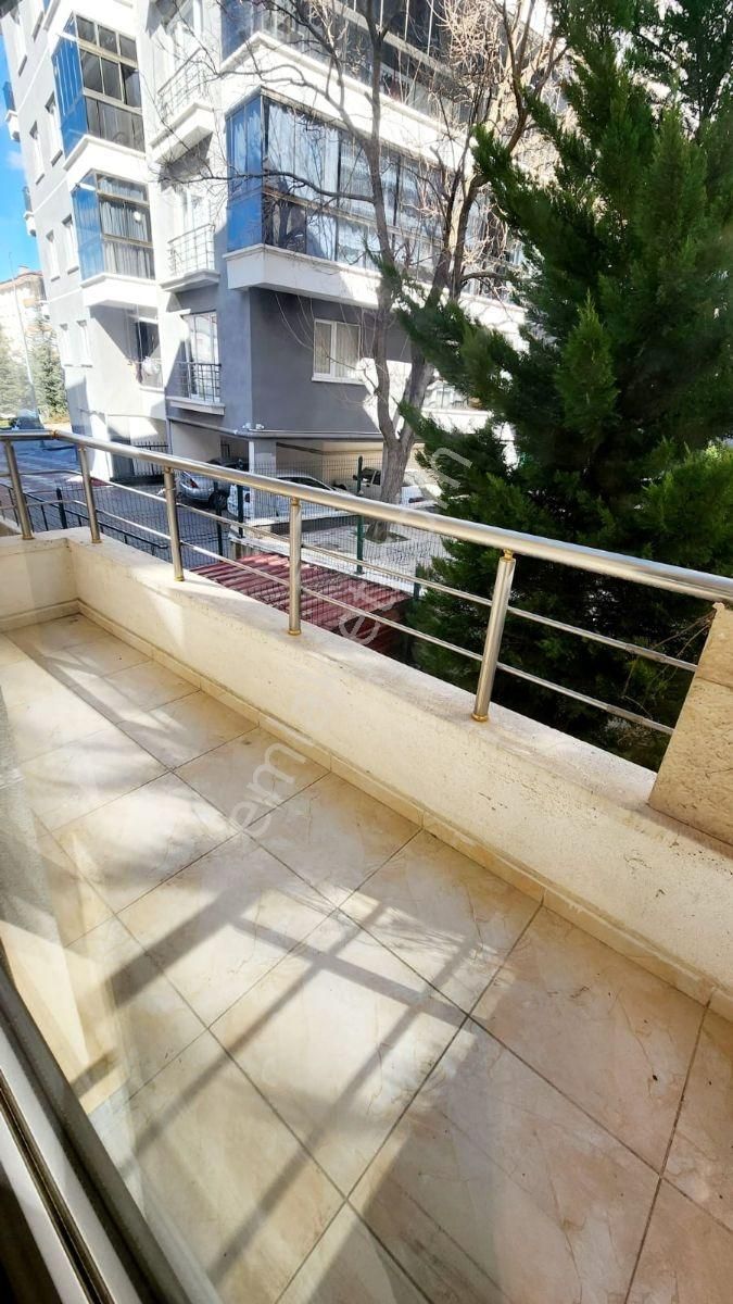 Nurpolikinliğine Yürüme Mesafesinde Yüksek Giriş 3 Cepheli Daire - Görsel 33