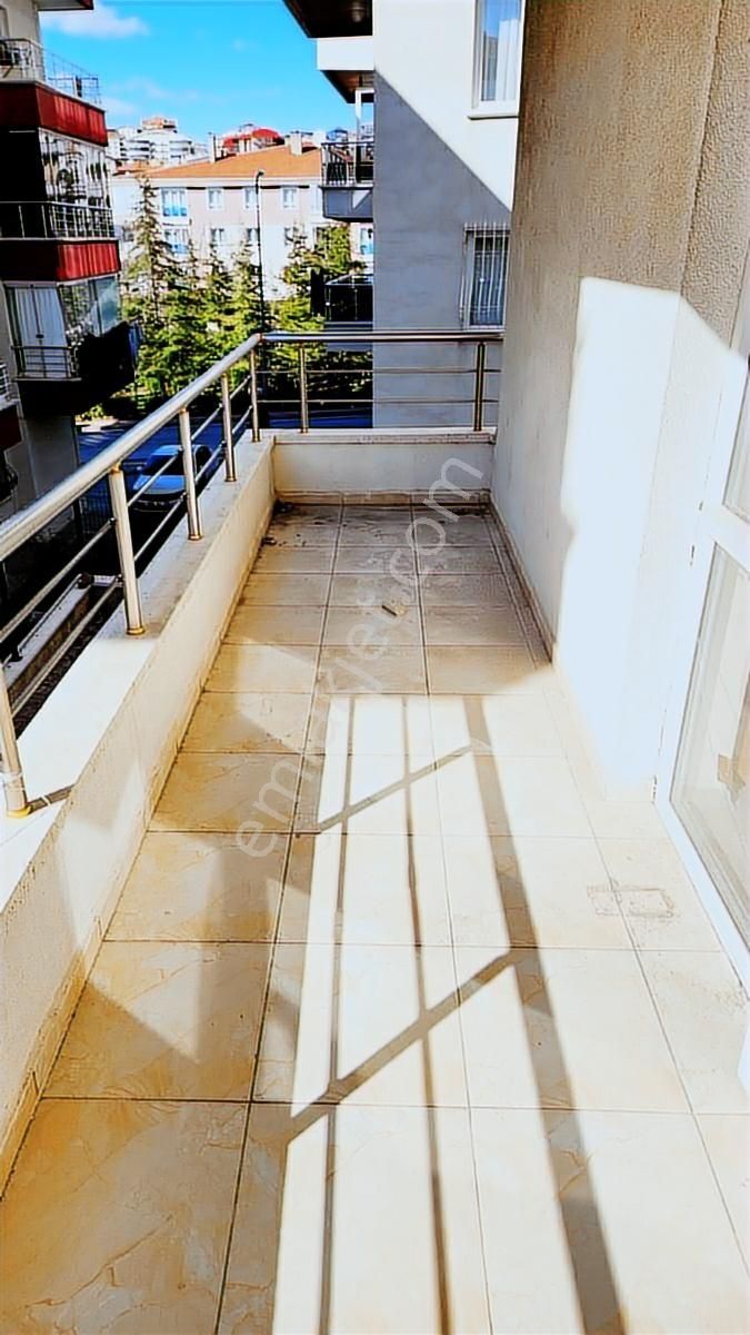 Nurpolikinliğine Yürüme Mesafesinde Yüksek Giriş 3 Cepheli Daire - Görsel 13