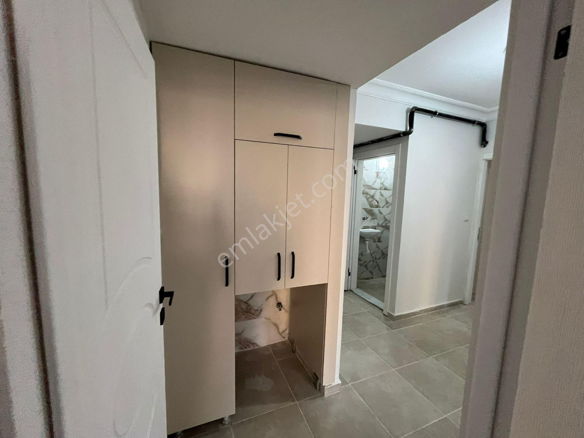 Menderes Mahallesinde Kiralık 3+1 Daire (120m² Net) - Görsel 5