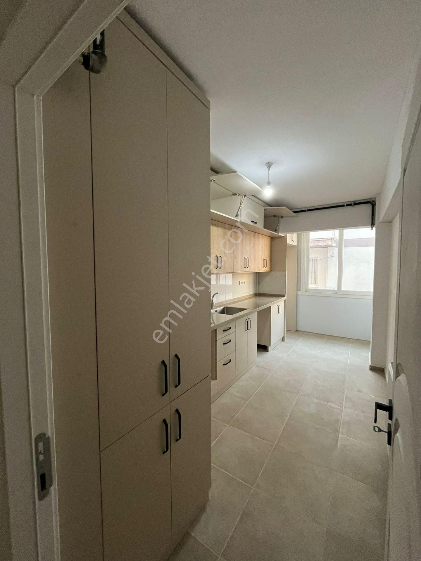 Menderes Mahallesinde Kiralık 3+1 Daire (120m² Net) - Görsel 4