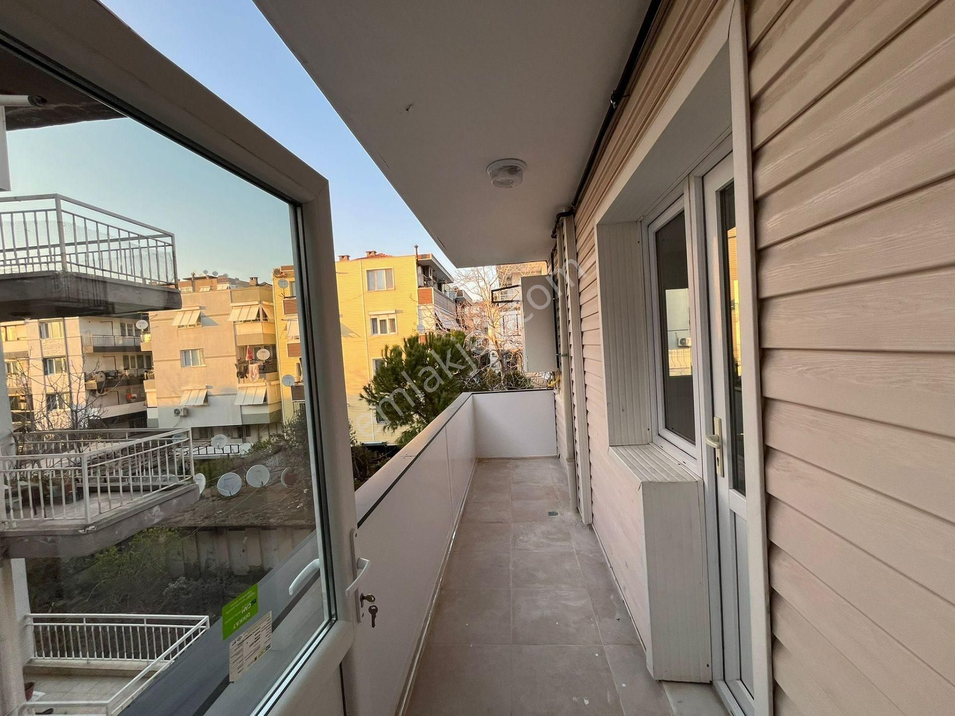 Menderes Mahallesinde Kiralık 3+1 Daire (120m² Net) - Görsel 23