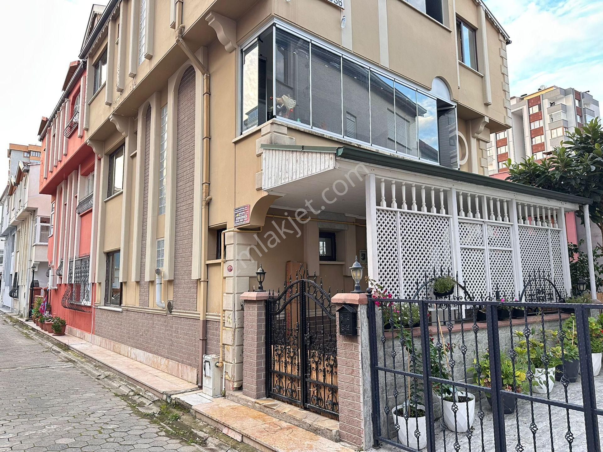 Trabzon Akçaabat Söğütlüde Kiralık Villa - Görsel 4