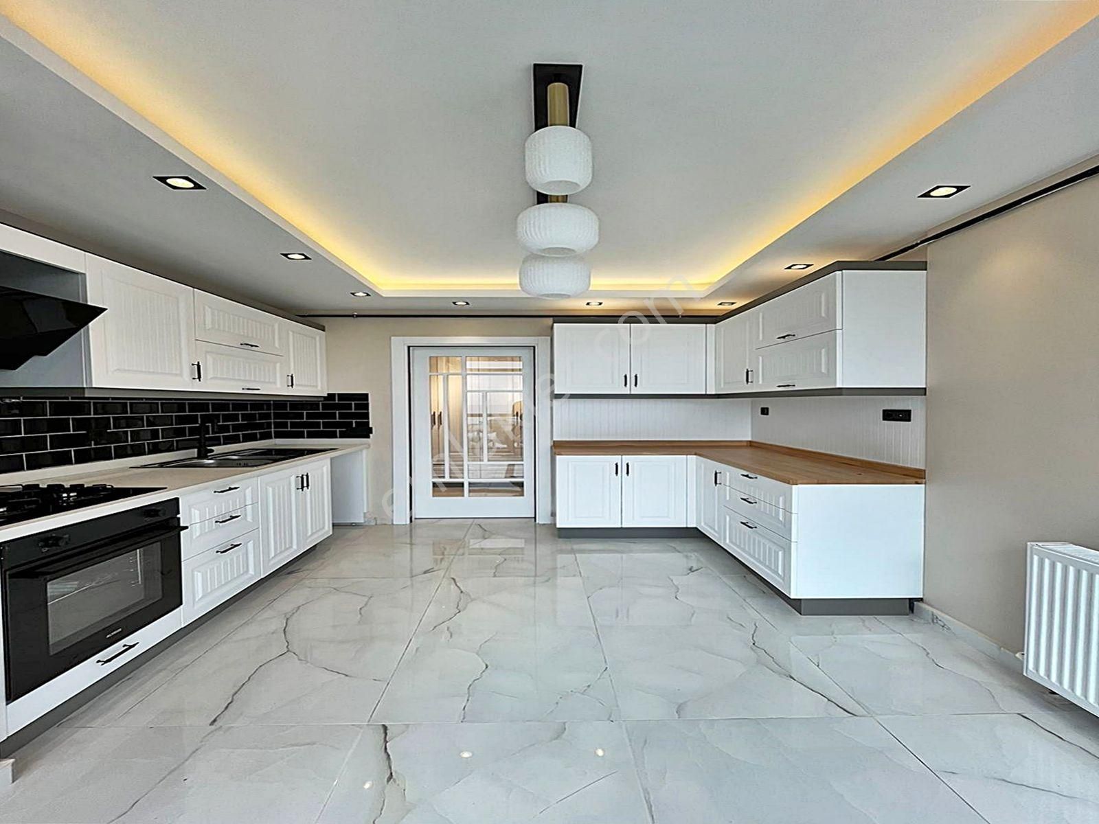 Cadde34 Yapı'dan Gürpınar'da 4+2 Jakuzili Lüks Tasarımıyla Villa Tadında Dairemiz Satışta! - Görsel 4