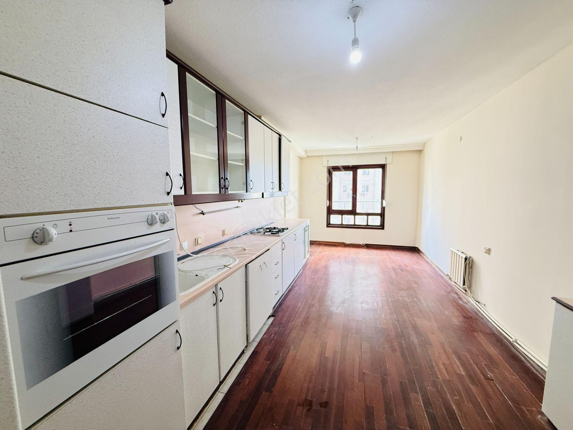 Mavişehir Albatros Blokları Havuz Manzaralı Satılık 4+1 Daire - Görsel 16