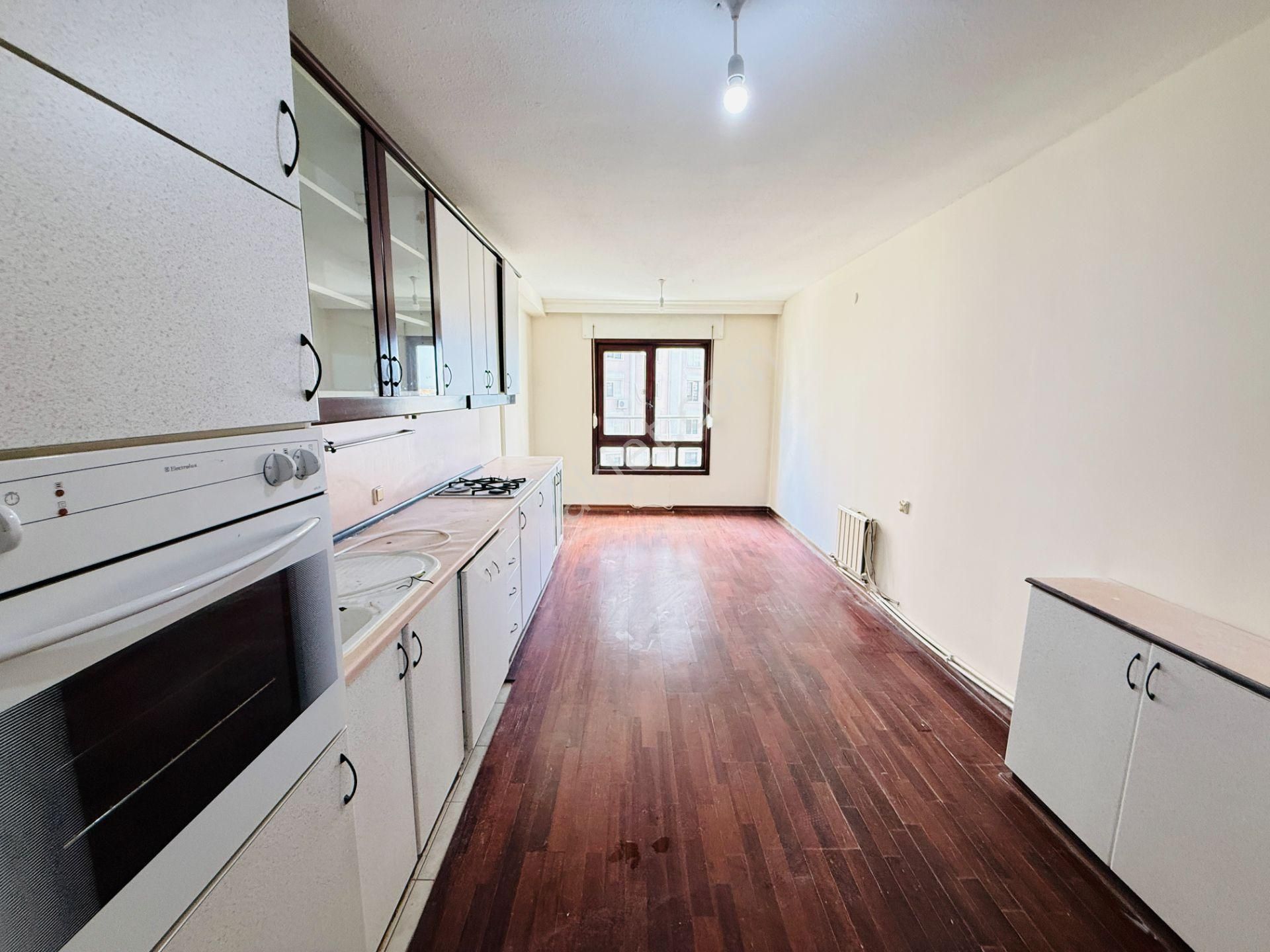 Mavişehir Albatros Blokları Havuz Manzaralı Satılık 4+1 Daire - Görsel 15