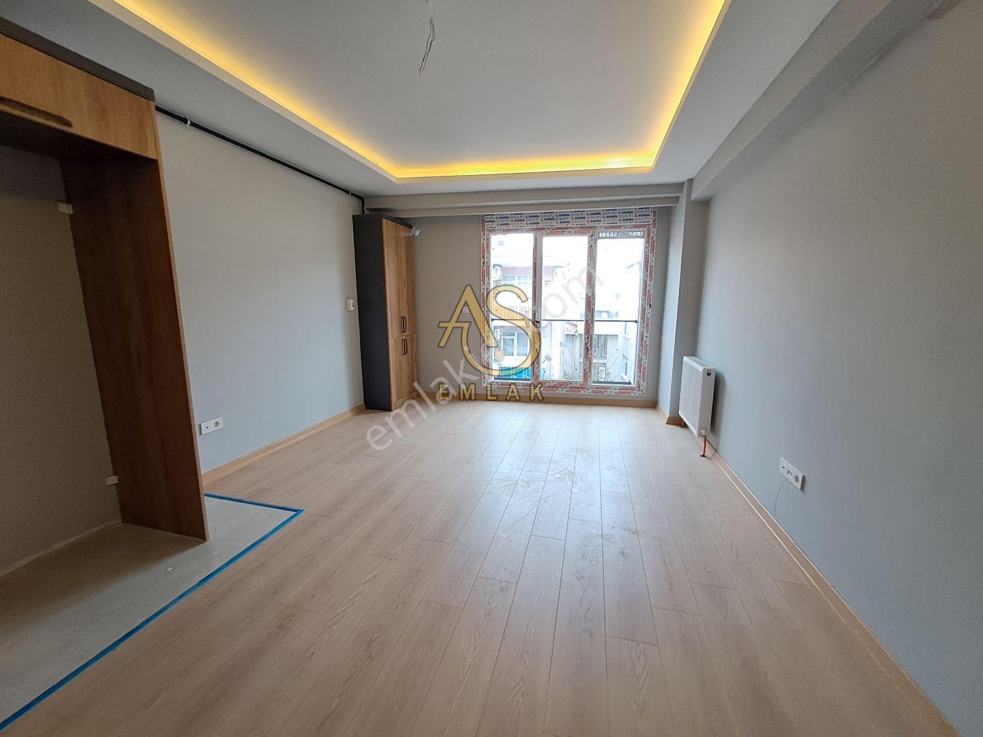 As Emlaktan 1+1 Yeni Binada Bağlarbaşı Metroya Yakın 3.kat Daire - Görsel 15