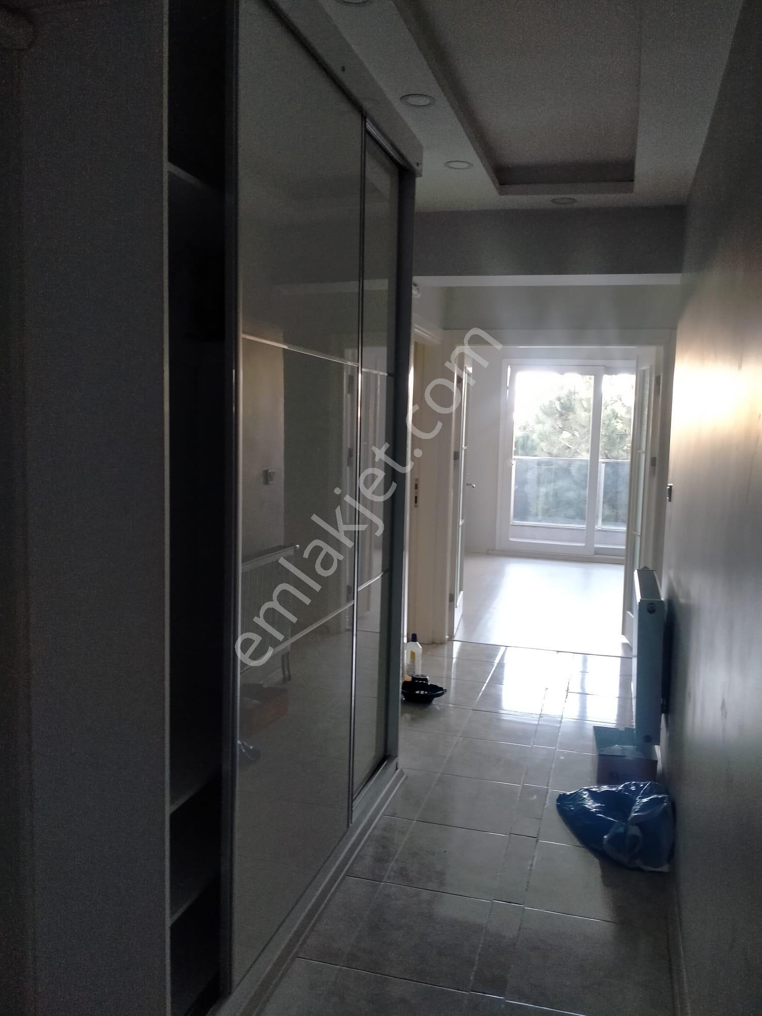 Salihli Berkay Emlaktan Eskicami Mah Kiralık 2+1 Doğalgaz Isıtmalı Daire - Görsel 6