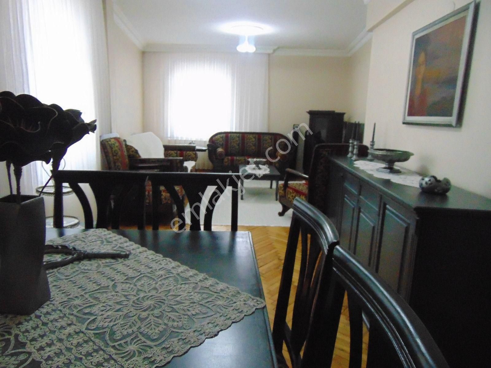 S.evler Merkezde Yeni Devlet Hast.yakini 3+1 110m2 Full Yapili Lux Daire