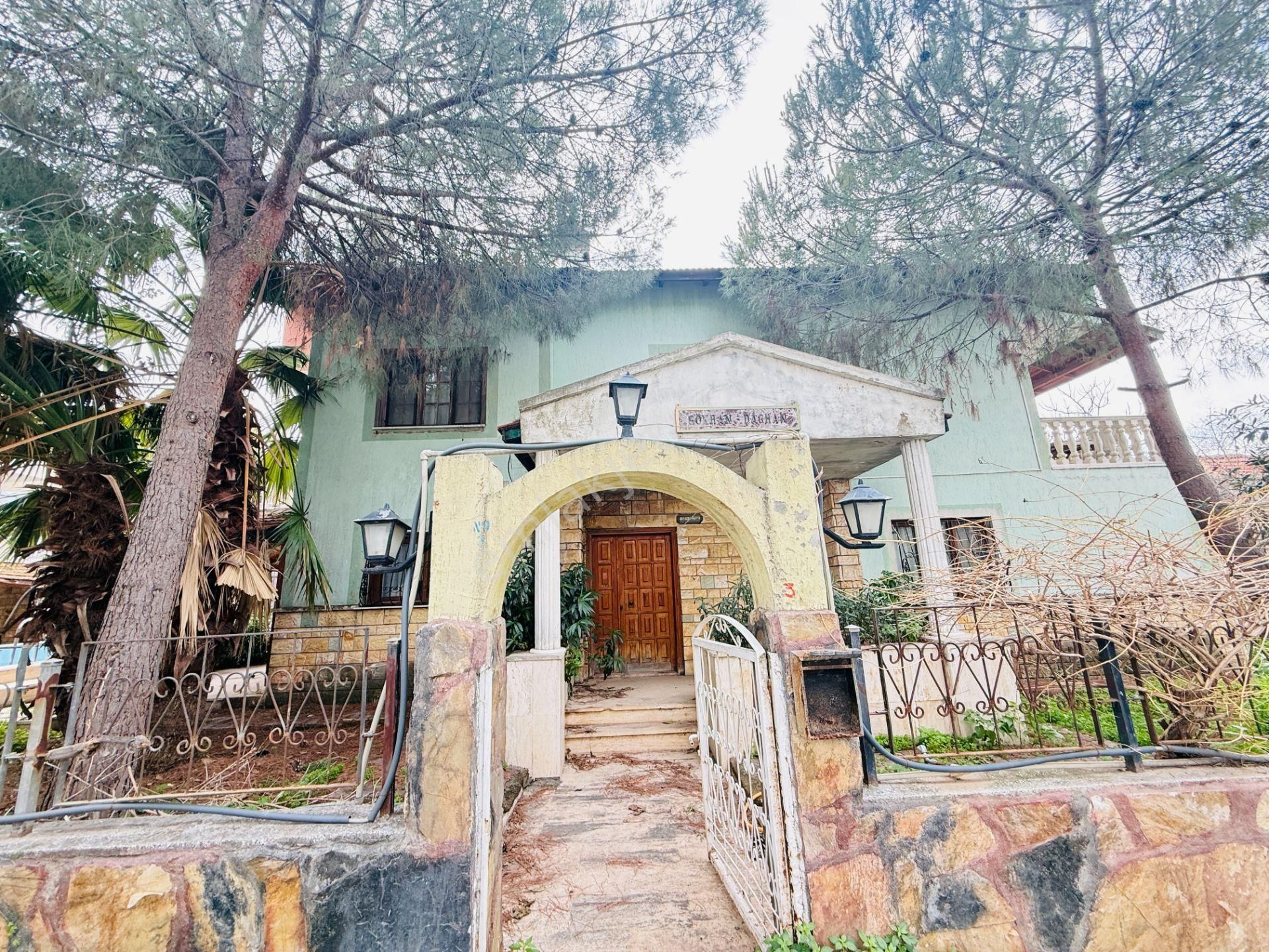 Sahilevlerinde Denize Yakın Satılık Havuzlu Müstakil 5+1 Villa - Görsel 44