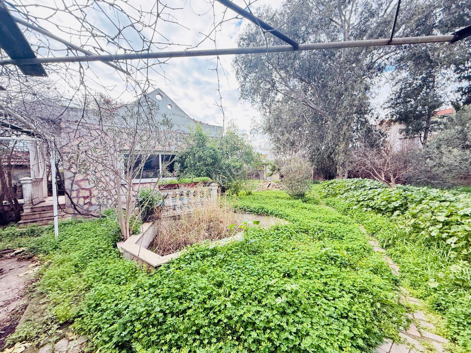 Sahilevlerinde Denize Yakın Satılık Havuzlu Müstakil 5+1 Villa - Görsel 42