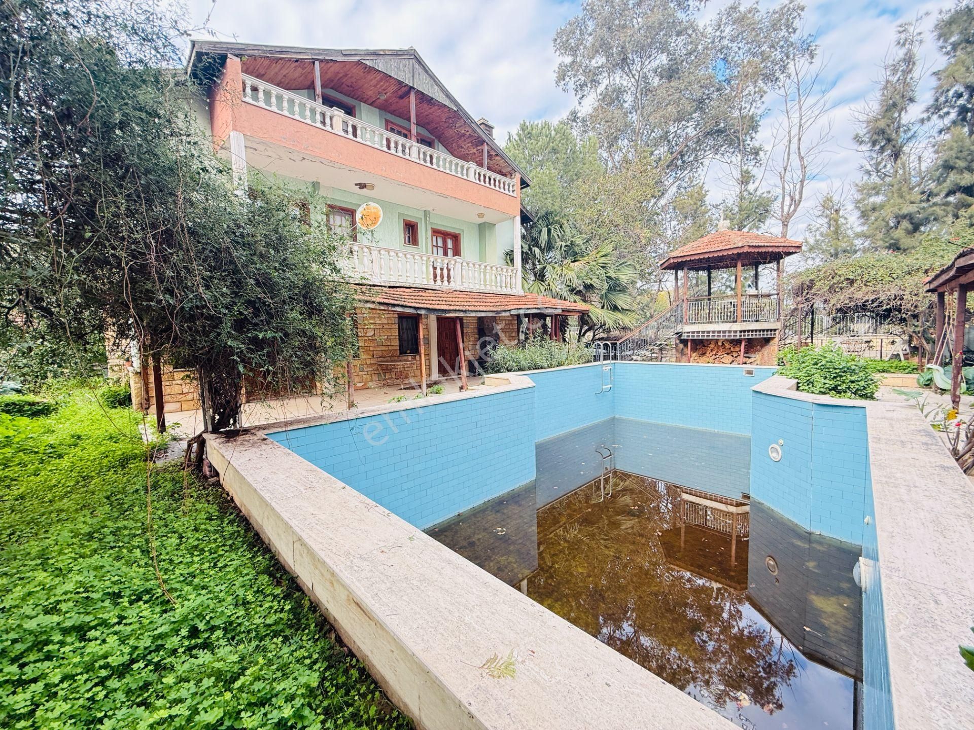 Sahilevlerinde Denize Yakın Satılık Havuzlu Müstakil 5+1 Villa - Görsel 30