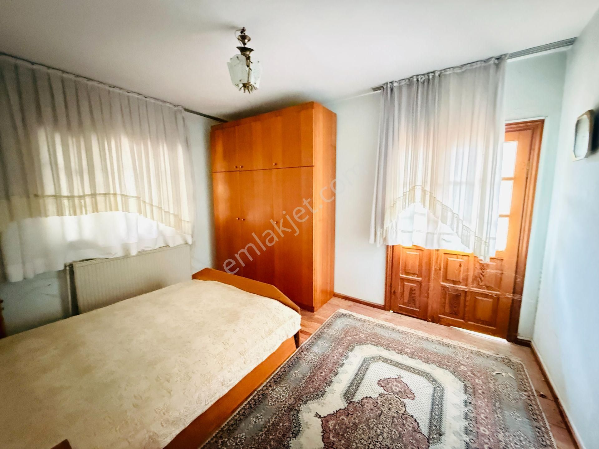 Sahilevlerinde Denize Yakın Satılık Havuzlu Müstakil 5+1 Villa - Görsel 20