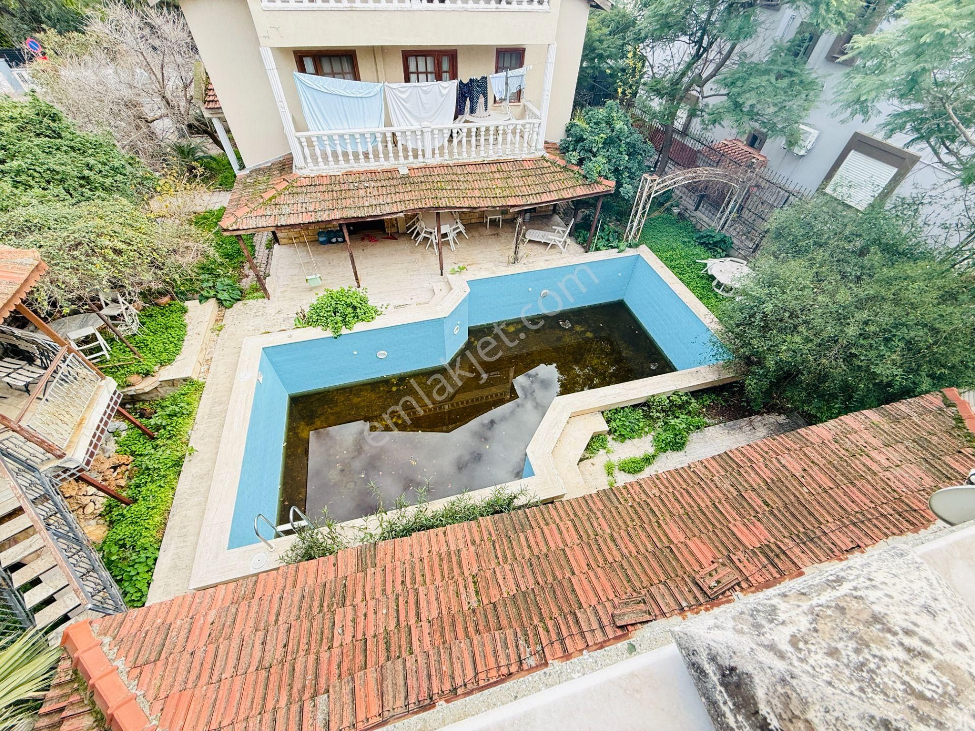 Sahilevlerinde Denize Yakın Satılık Havuzlu Müstakil 5+1 Villa - Görsel 4