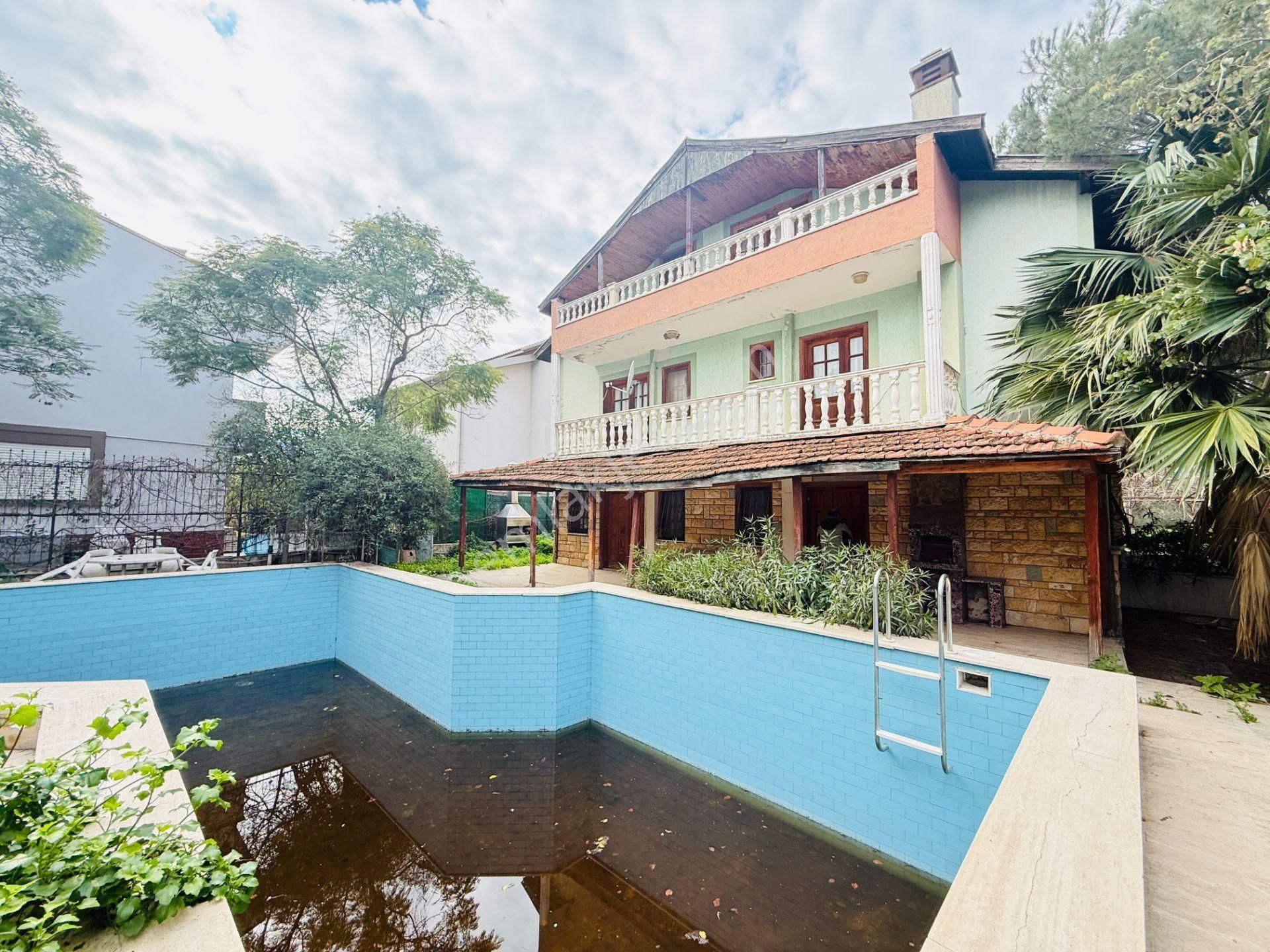 Sahilevlerinde Denize Yakın Satılık Havuzlu Müstakil 5+1 Villa - Görsel 27