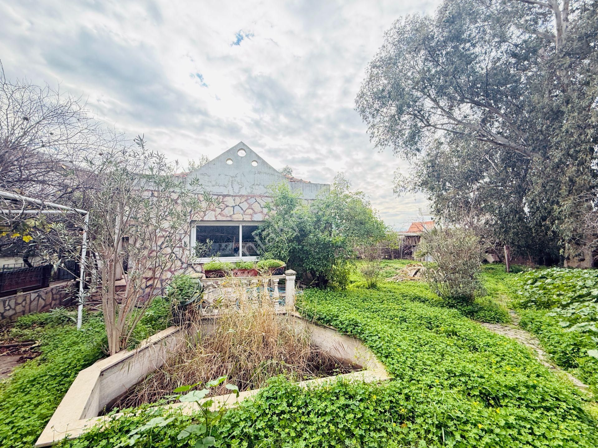 Sahilevlerinde Denize Yakın Satılık Havuzlu Müstakil 5+1 Villa - Görsel 40