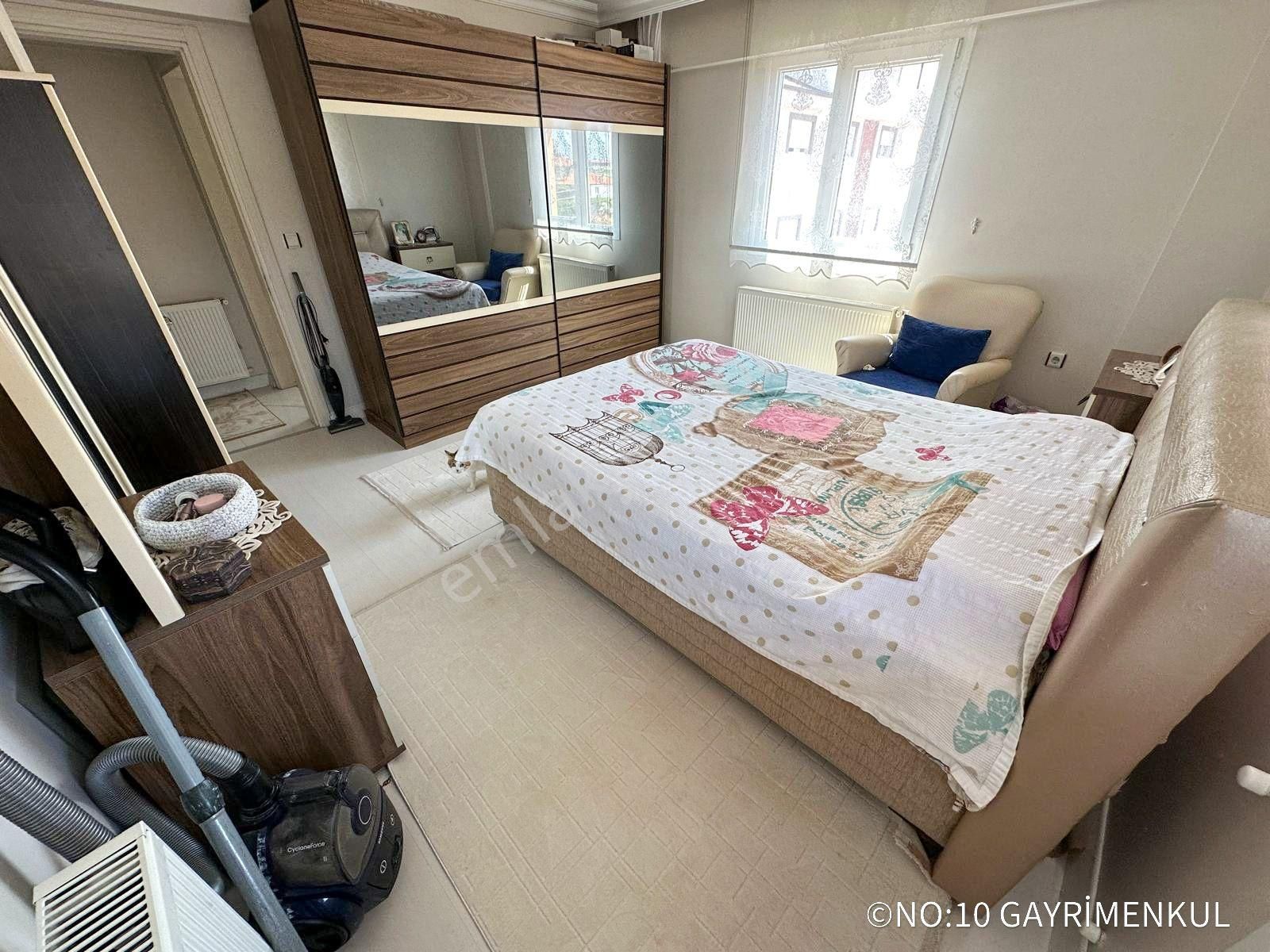 No:10 Gayrimenkul’den | Sahile Yakın | Müstakil Binada | 142 M² Net | Yeni Tadilatlı | Çift Banyolu - Görsel 13