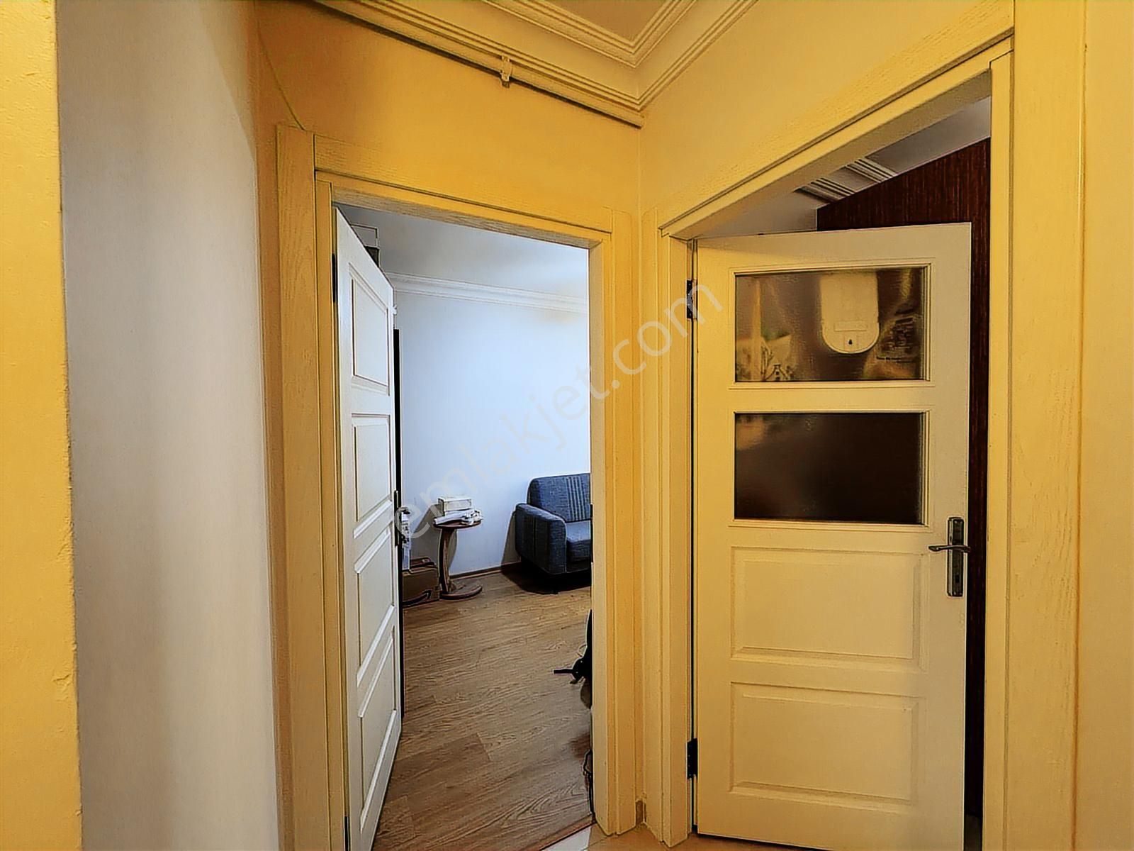 Çekmeköy Merkez Mahallesinde Butik Sitede Satılık 2+1 Daire - Görsel 12