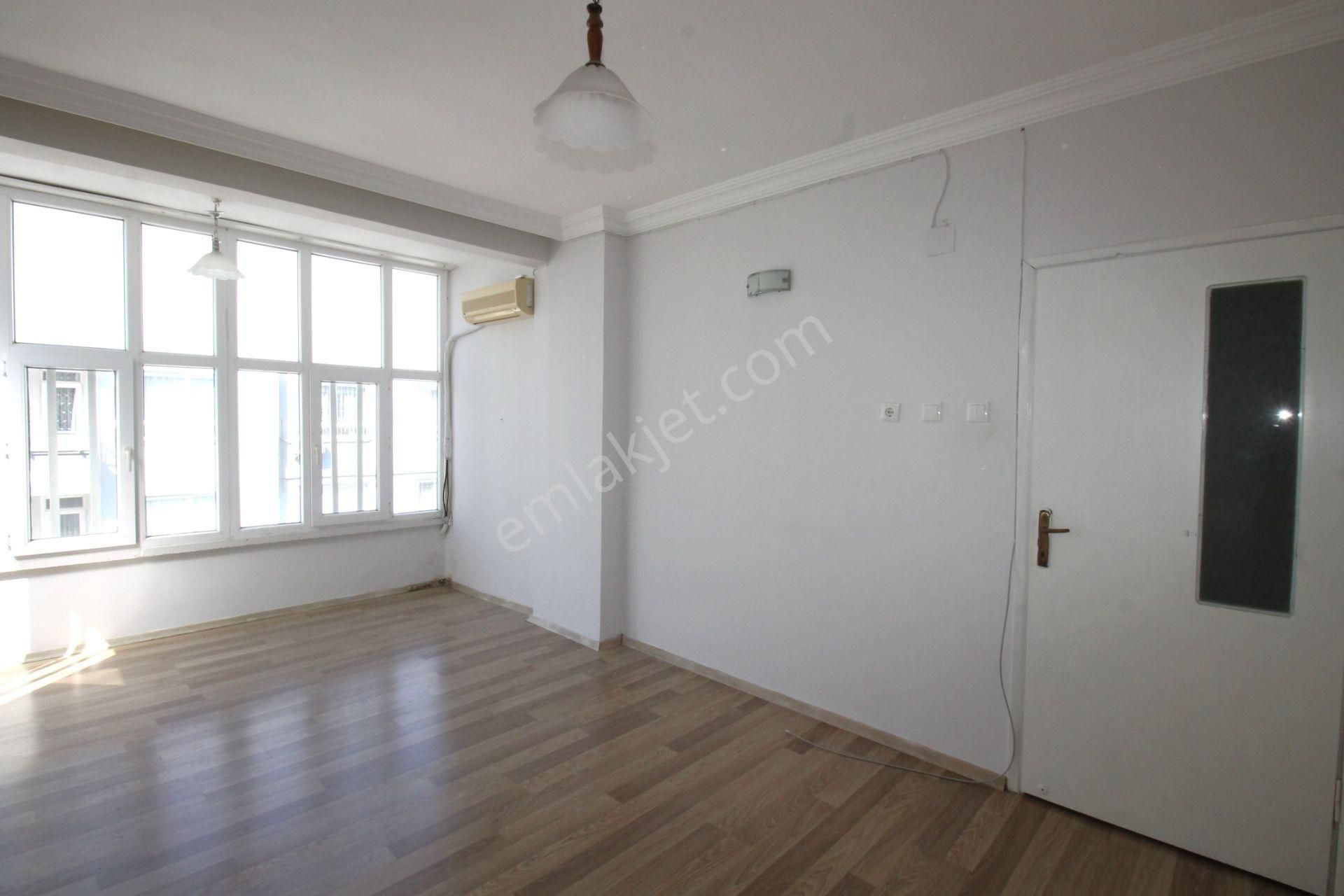 Retro’dan Mezitli Yeni Mh. Mükemmel Lokasyonda Masrafsız 3+1 - Görsel 10