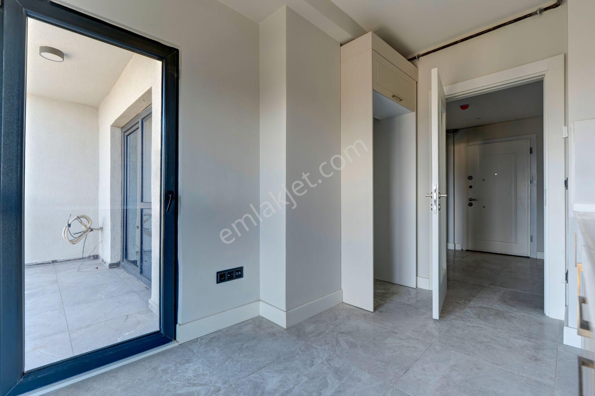 Yeni Çamlıca Konutları 'nda Boğaz Manzaralı Kiralık 2+1 Daire - Görsel 19