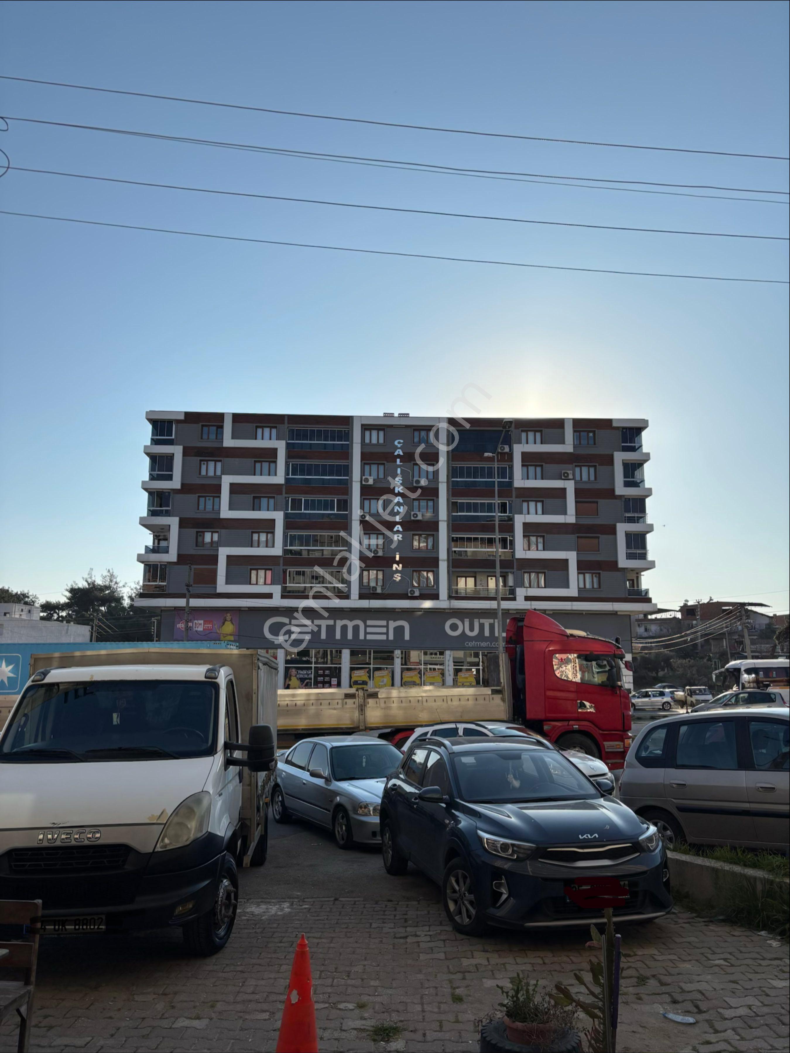 İzmir-aydın Caddesinde Satılık Dükkan - Görsel 11