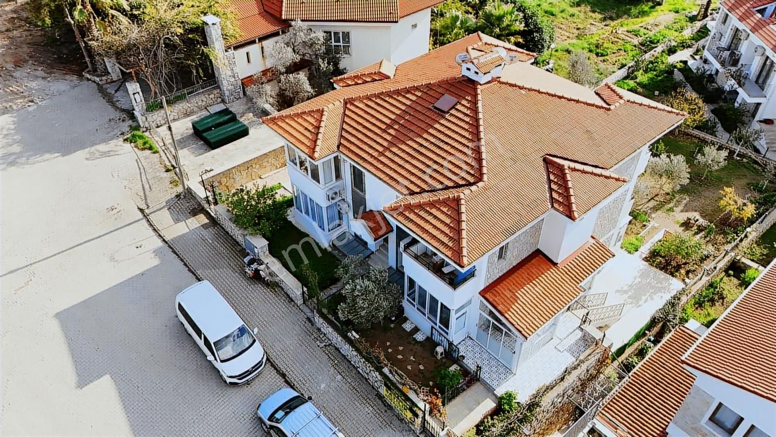 Satılık Datça Merkez'de Fırsat Karanlık Odasız Bahçeli 2+1 Daire - Görsel 5