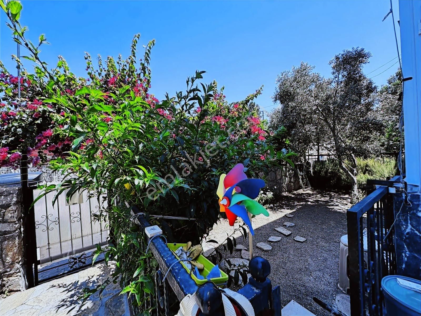 Satılık Datça Merkez'de Fırsat Karanlık Odasız Bahçeli 2+1 Daire - Görsel 30