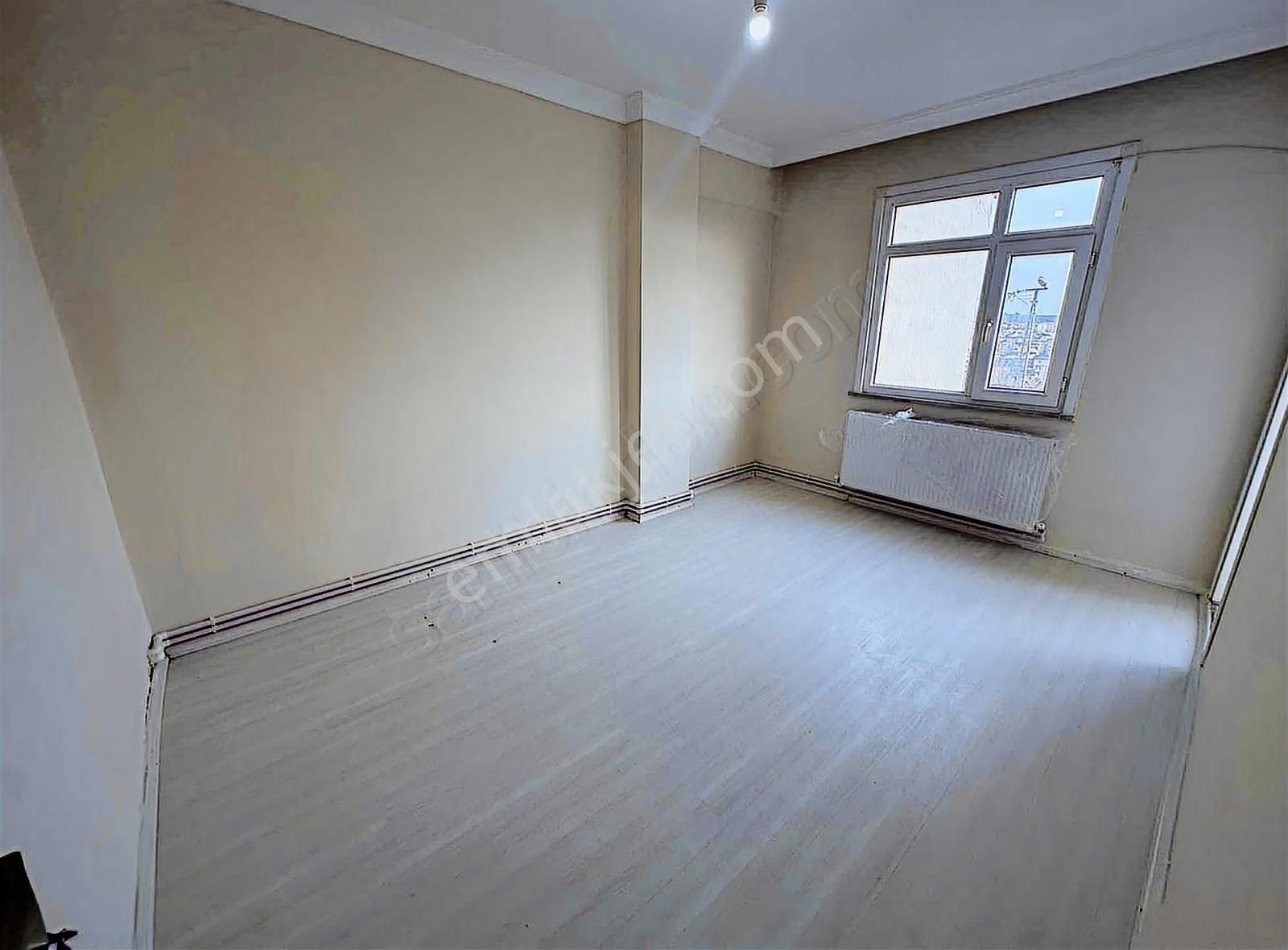 Anafartlar Ortaokul Arkası 2+1 Yüksek Giriş