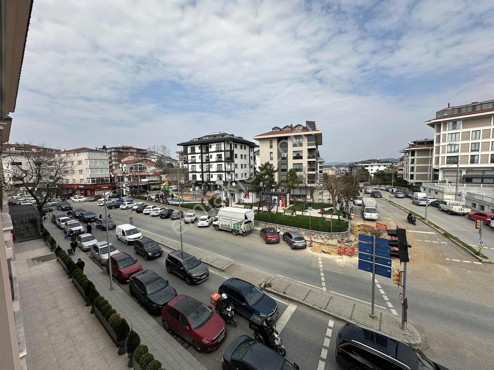 Çengelköy Meydan - Avm Projesinde 3+1 Satılık Ara Kat Daire - Görsel 30