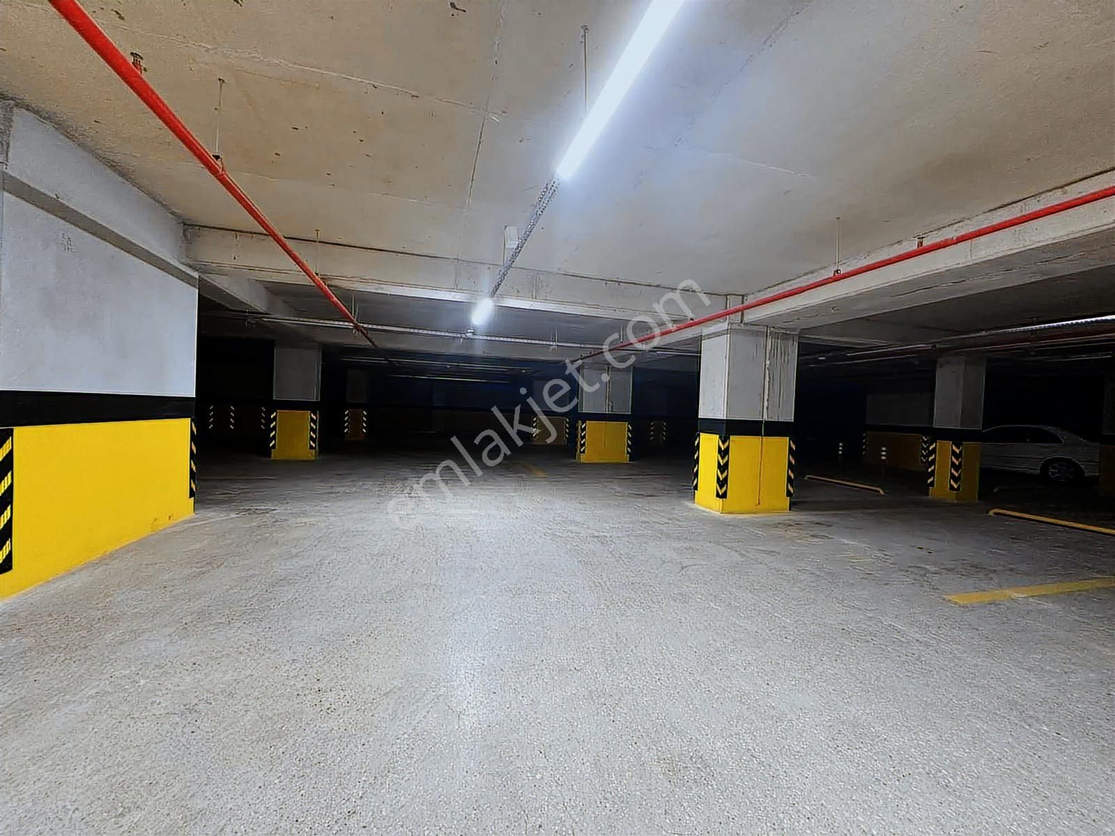 Çengelköy Meydan - Avm Projesinde 3+1 Satılık Ara Kat Daire - Görsel 21