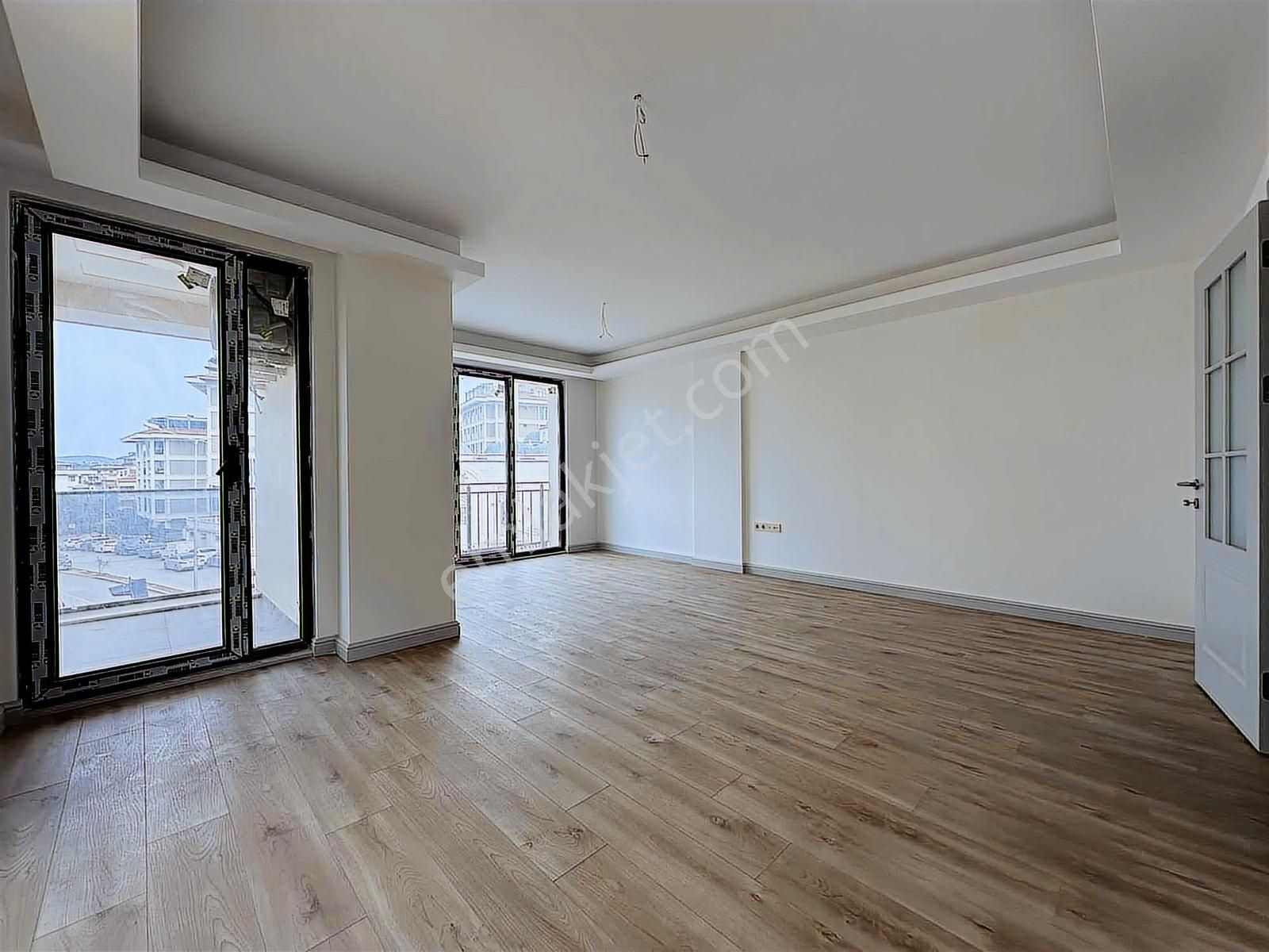 Çengelköy Meydan - Avm Projesinde 3+1 Satılık Ara Kat Daire - Görsel 6