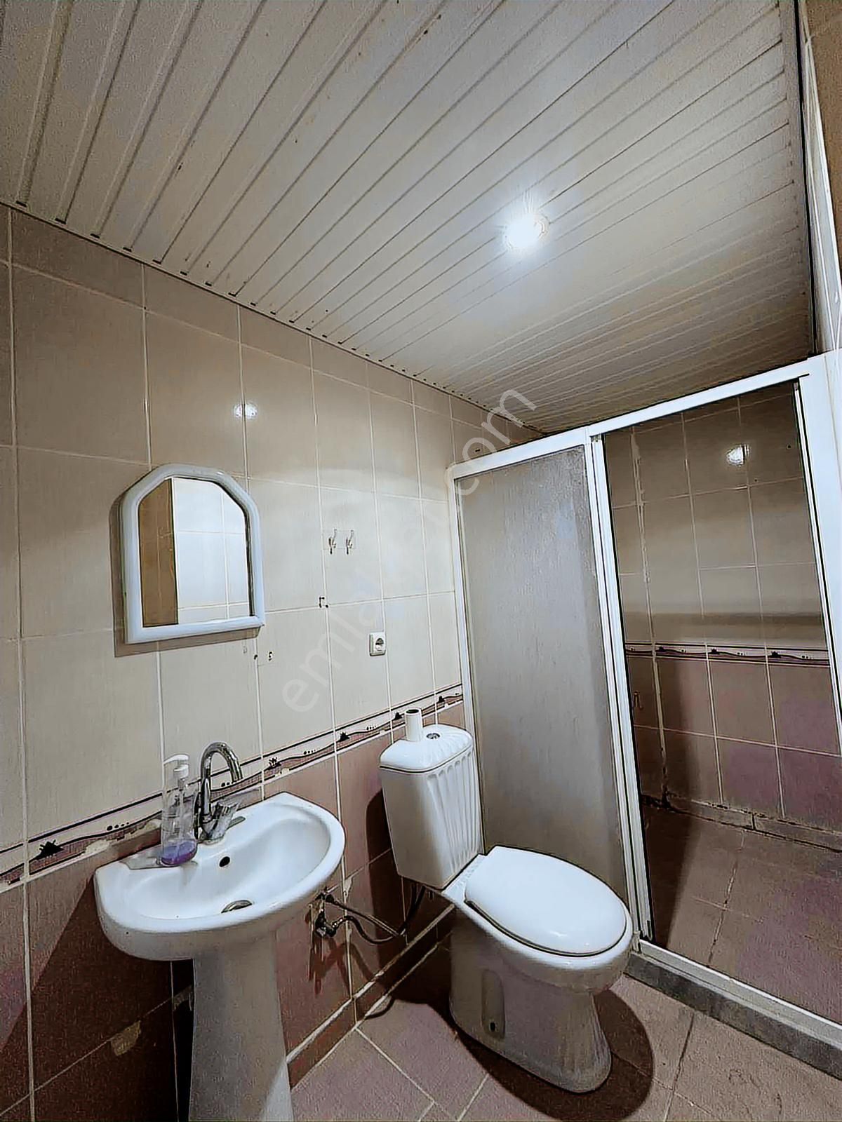 Gökkuşağı Düğün Salonu Yanında Taşınmaya Hazır 3+1 Kocaman Daire - Görsel 6