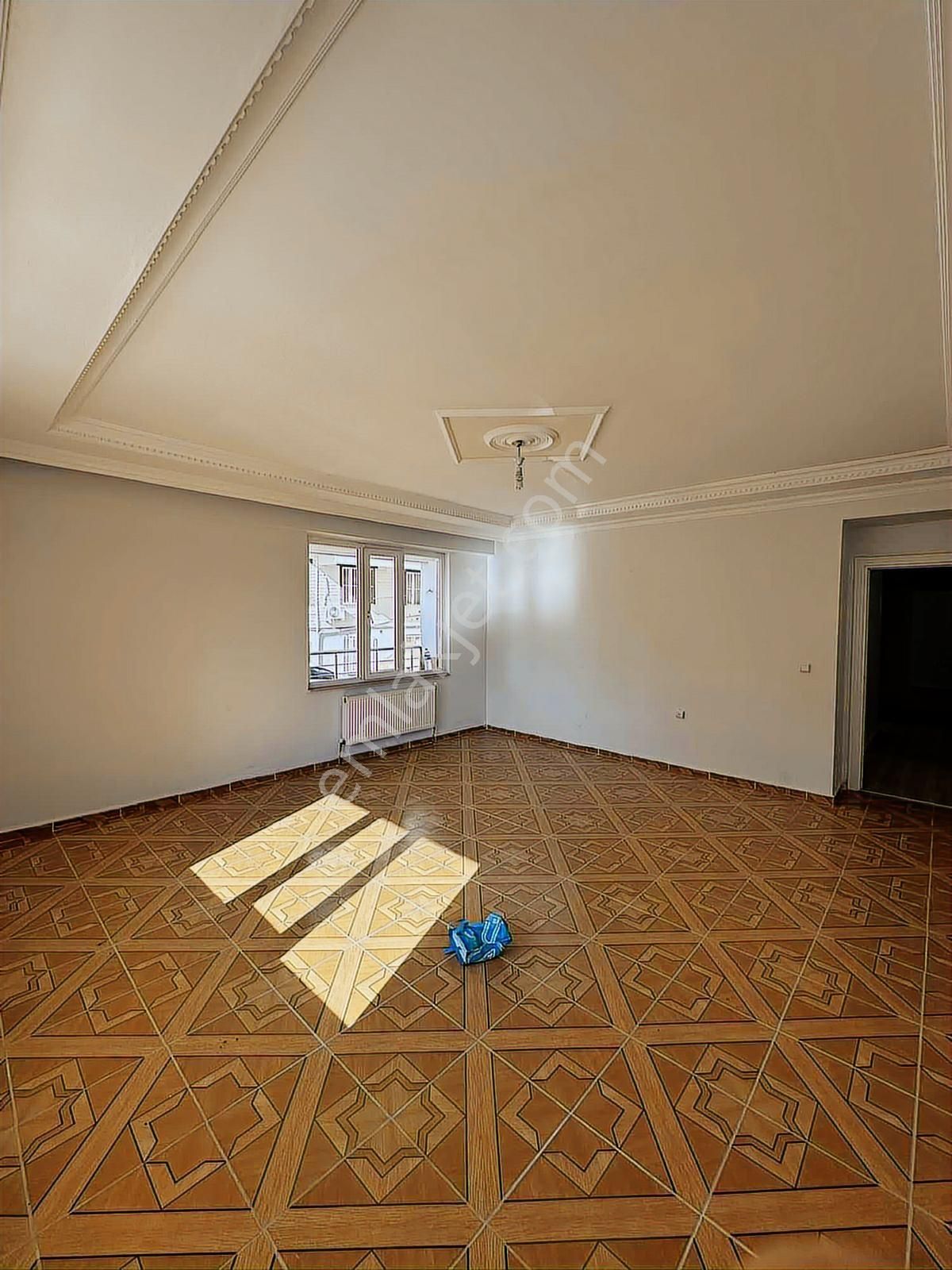 Gökkuşağı Düğün Salonu Yanında Taşınmaya Hazır 3+1 Kocaman Daire - Görsel 7