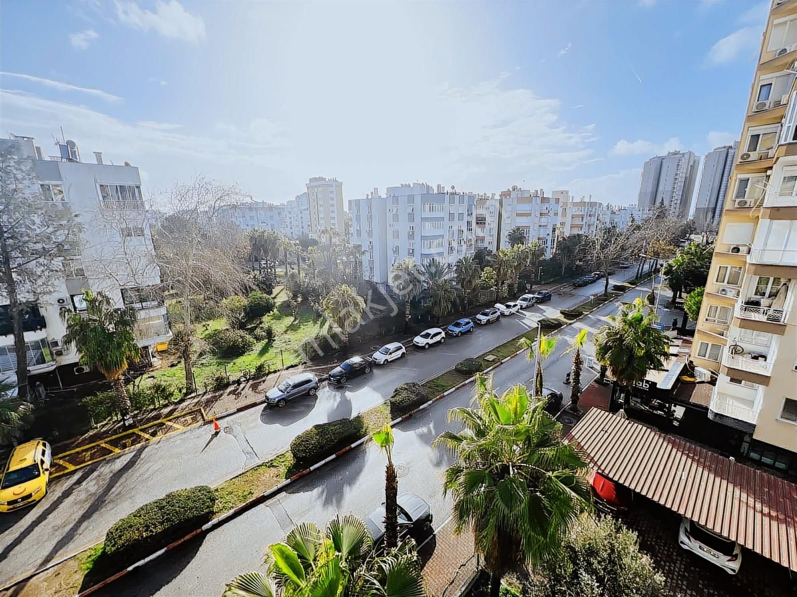 Fenerde Terracity Karşısı 3+1 Ara Kat Geniş Daire - Görsel 14