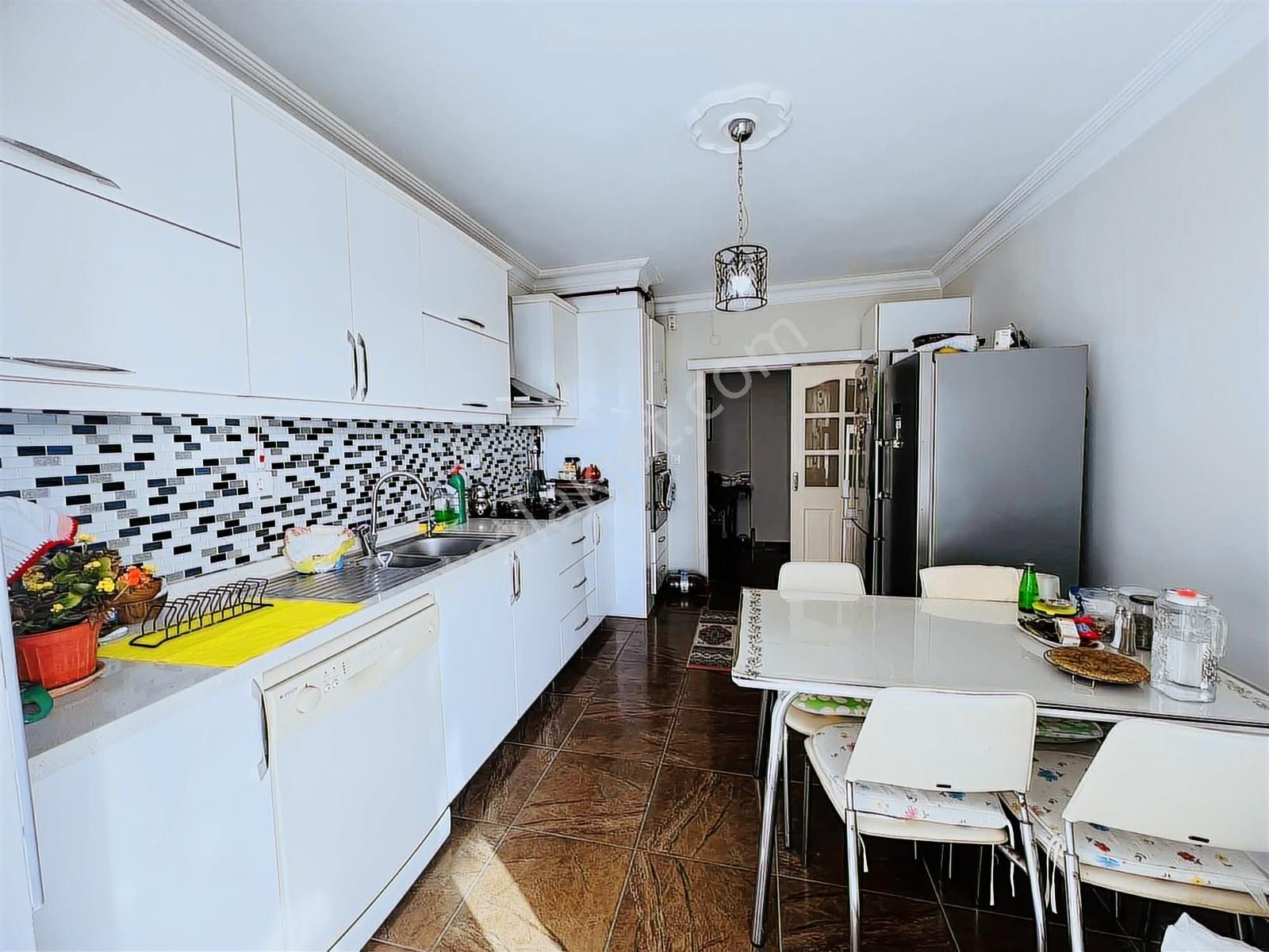 Fenerde Terracity Karşısı 3+1 Ara Kat Geniş Daire - Görsel 19