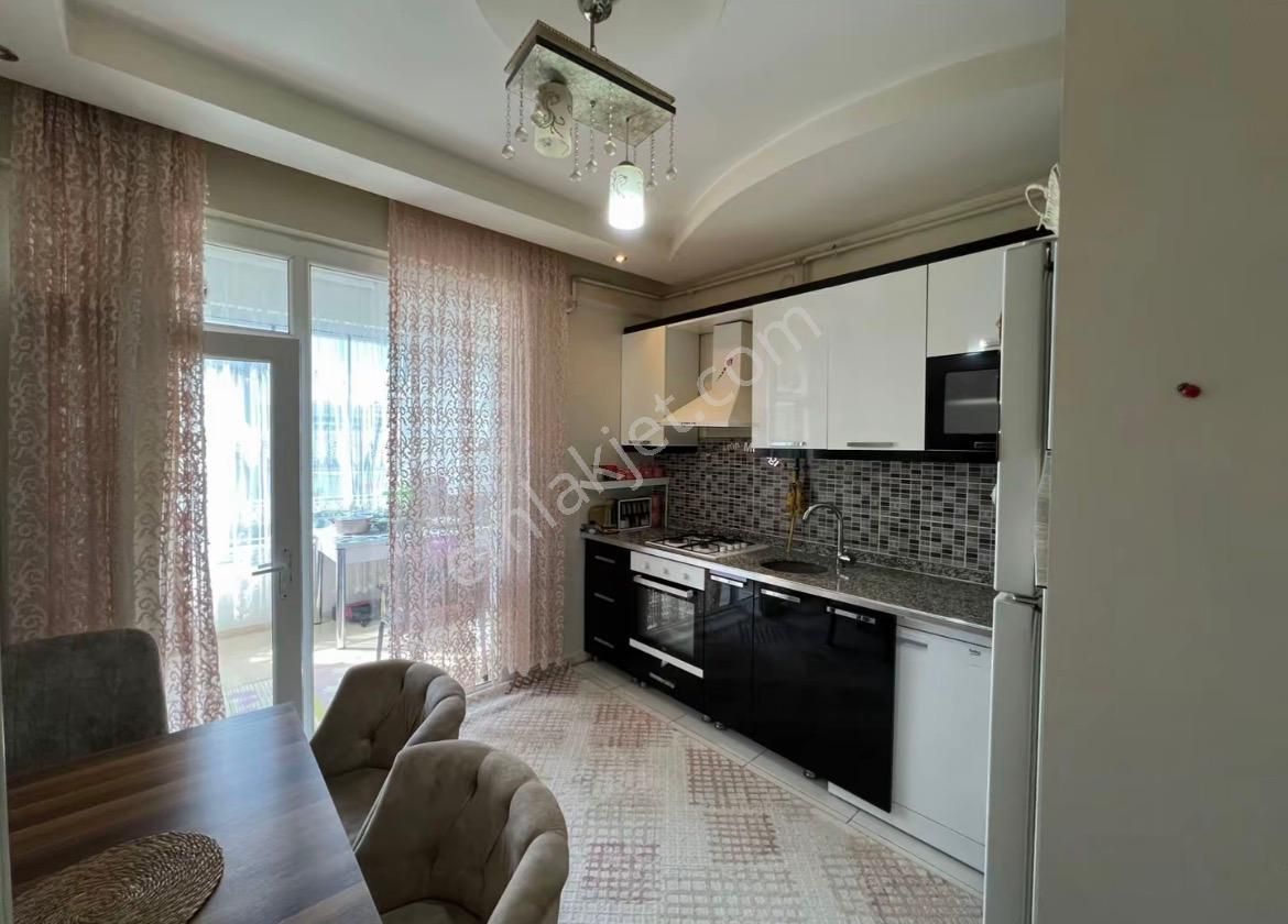 Aksoy'dan Göletli Park Civarı 2+1 Acil Satılık Daire / Bağcılar - Görsel 7
