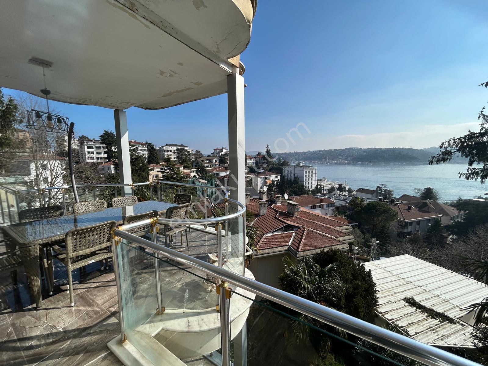 Emirgan'da Sahile Yakın Boğaz Manzaralı Satılık Köşk - Görsel 8