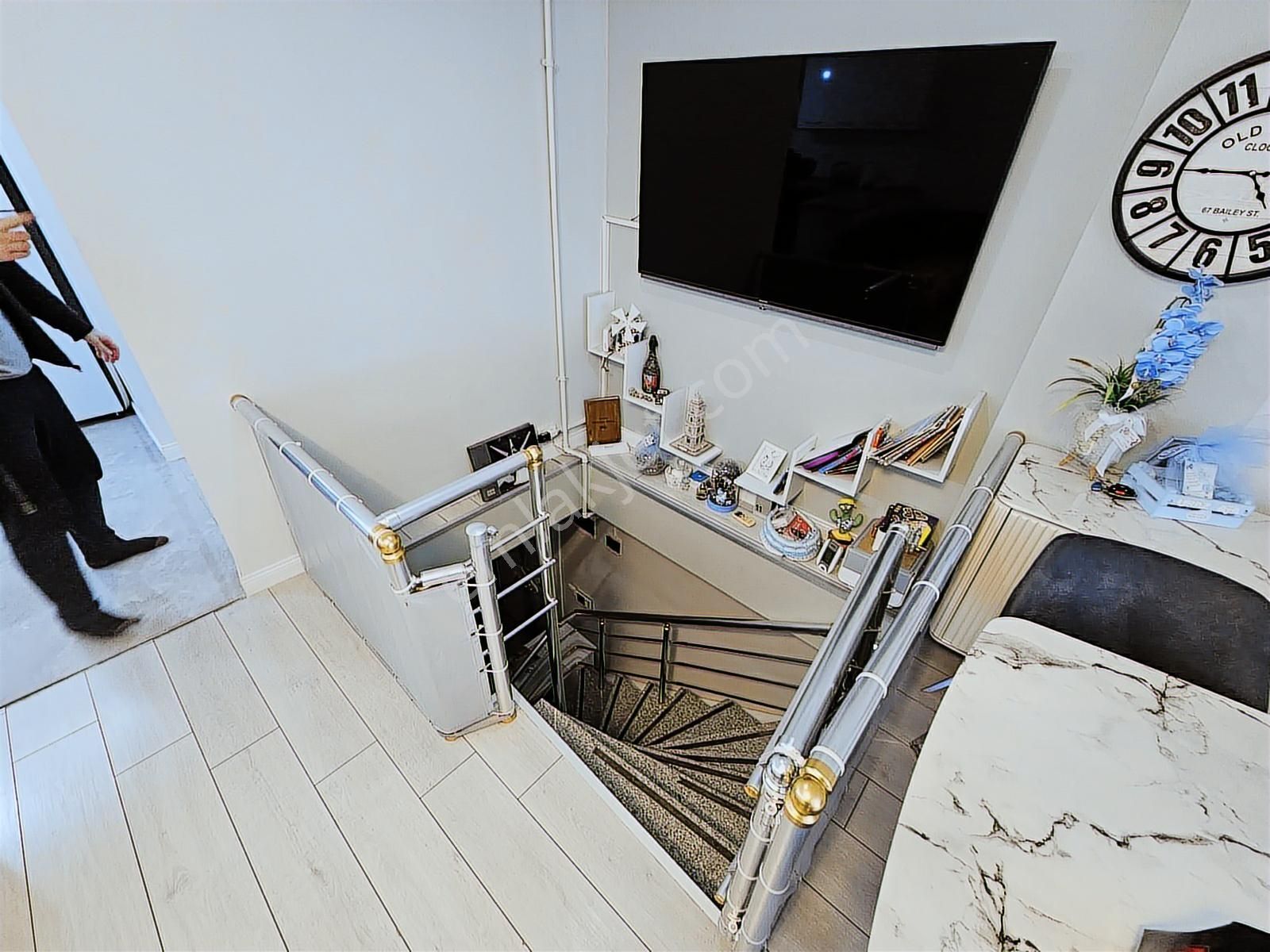 Devrangeç Cuma Pazarında Kiralık 2+1 Lüks Dubleks Daire - Görsel 29