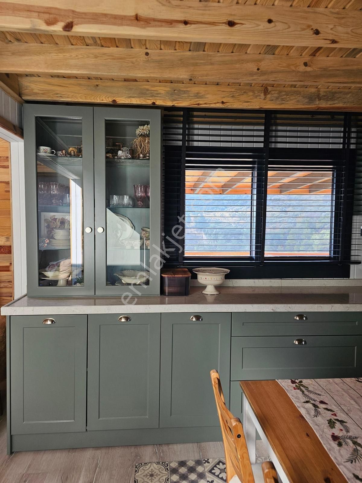 Doğanın Kalbinde Müstakil Eşyalı Villa - Görsel 17