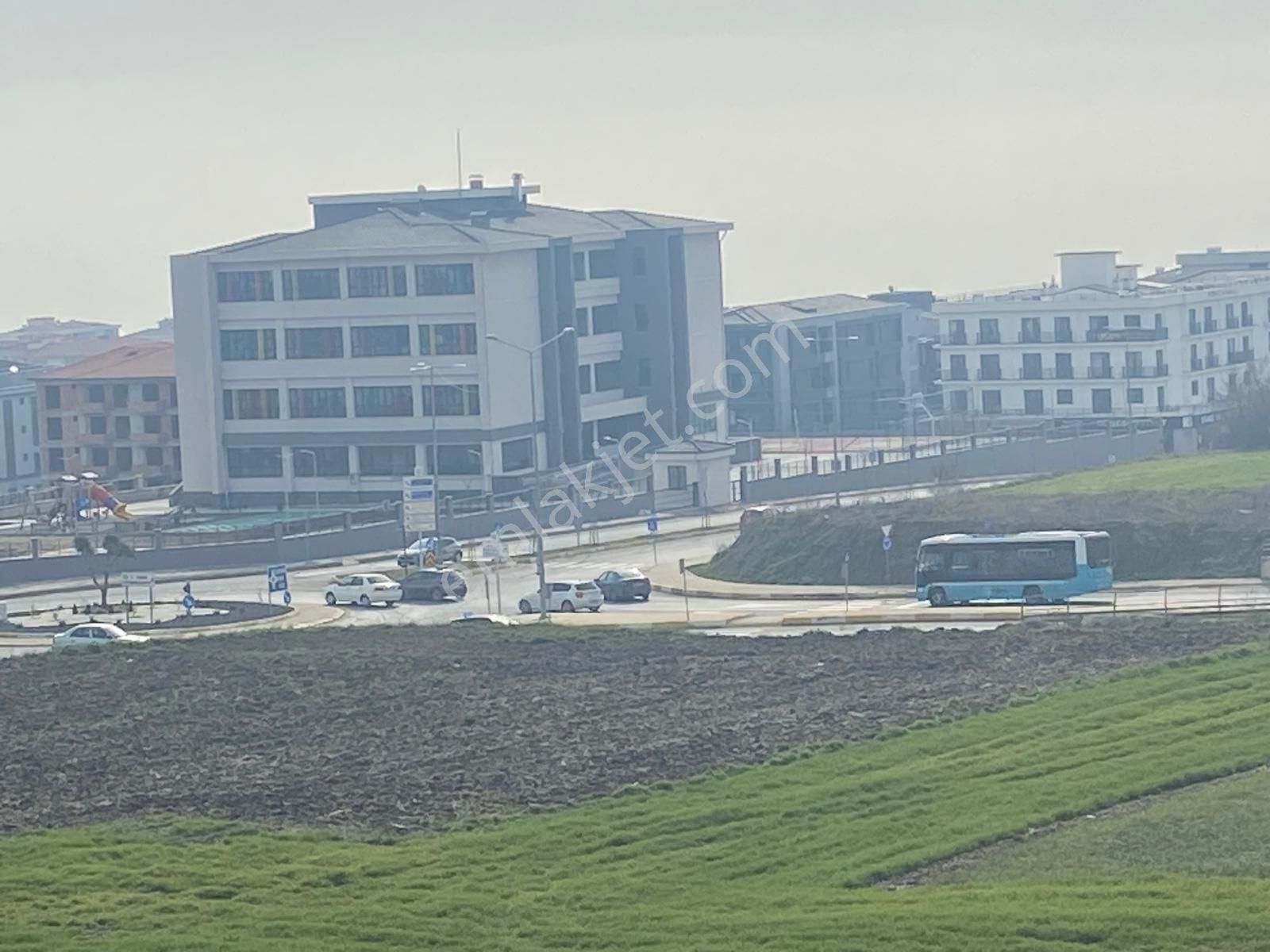 Ak Auto Gayrimenkul'den Süleymanpaşa Atatürk Mah Güzel Konumda 2+0 Satılık Daire