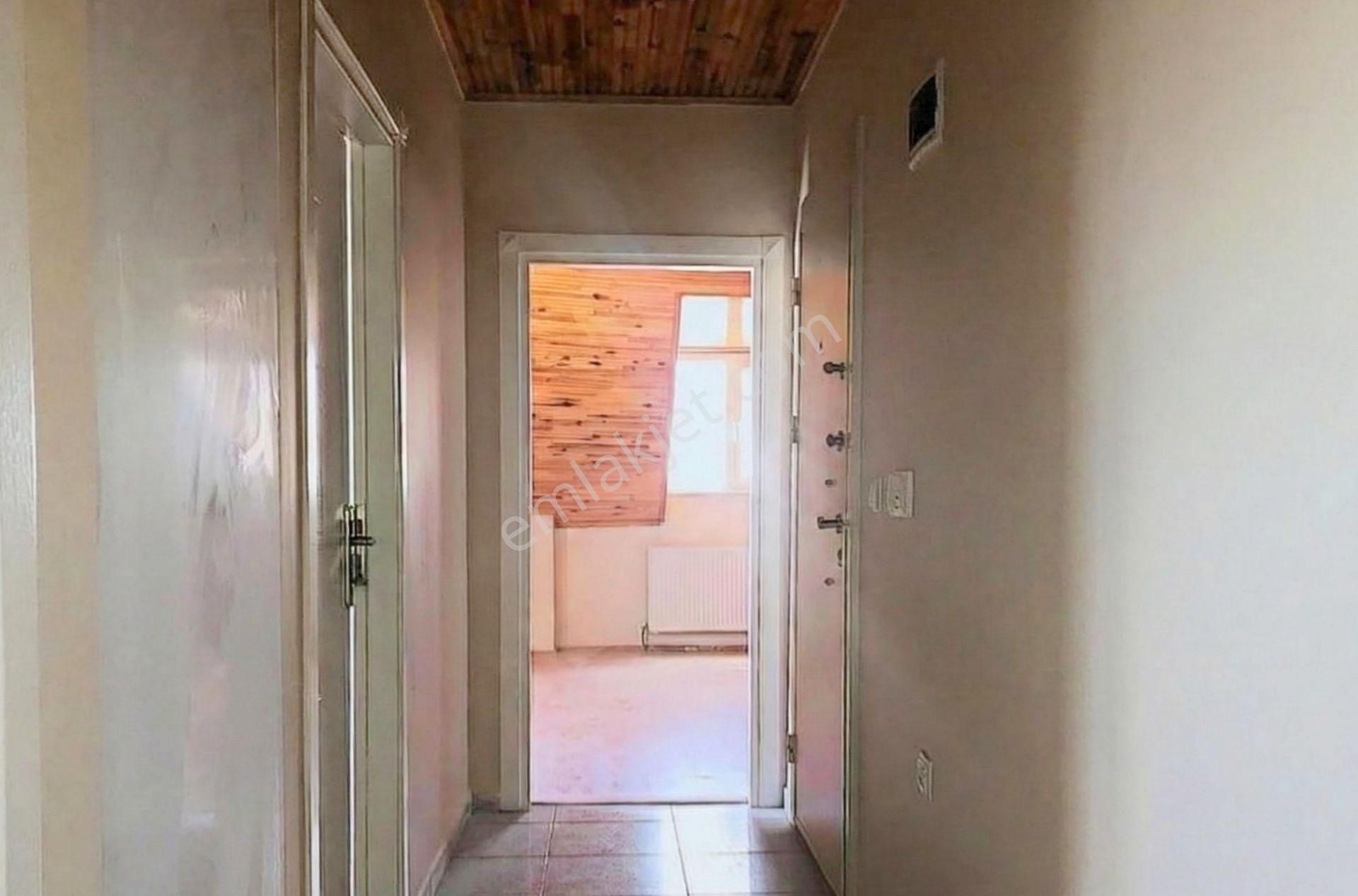 Mertcan'dan İskanlı Cadde 1dk Metro 6dk 2 Aileye Uygun Dubleks 4+2 - Görsel 15