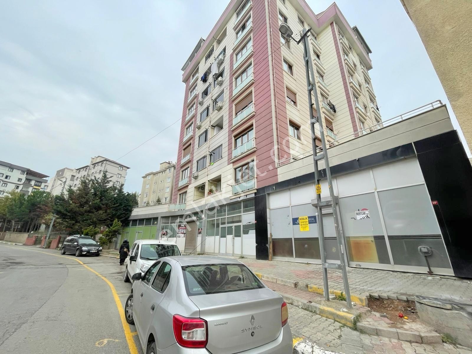 Mertcan'dan Şeyhli Mah. Caddeye 1dk Mesafeli Giriş Kat Dükkan
