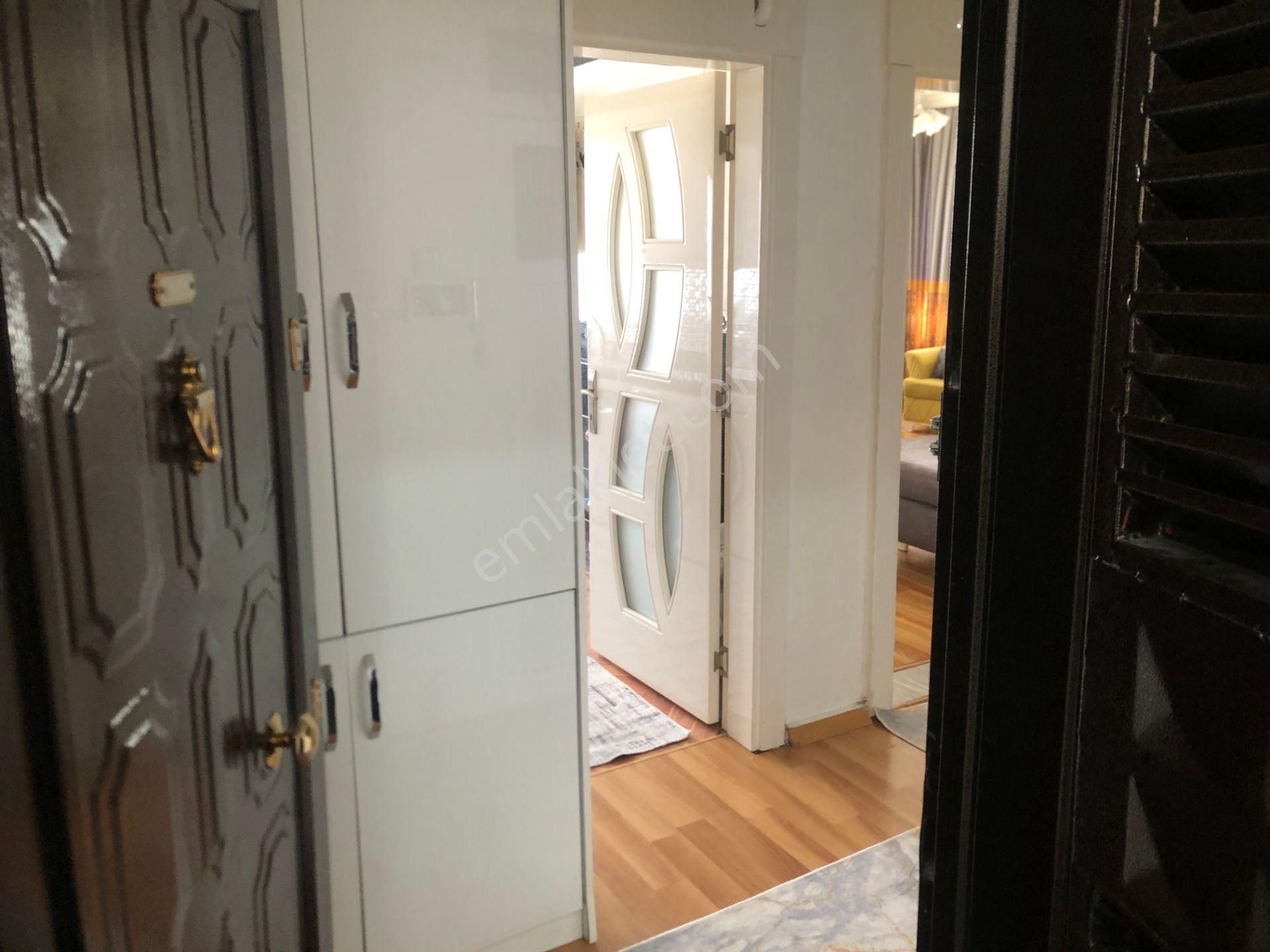 Kavaklıkta Satlık Daire Bakımlı 2+1 Kombili - Görsel 4